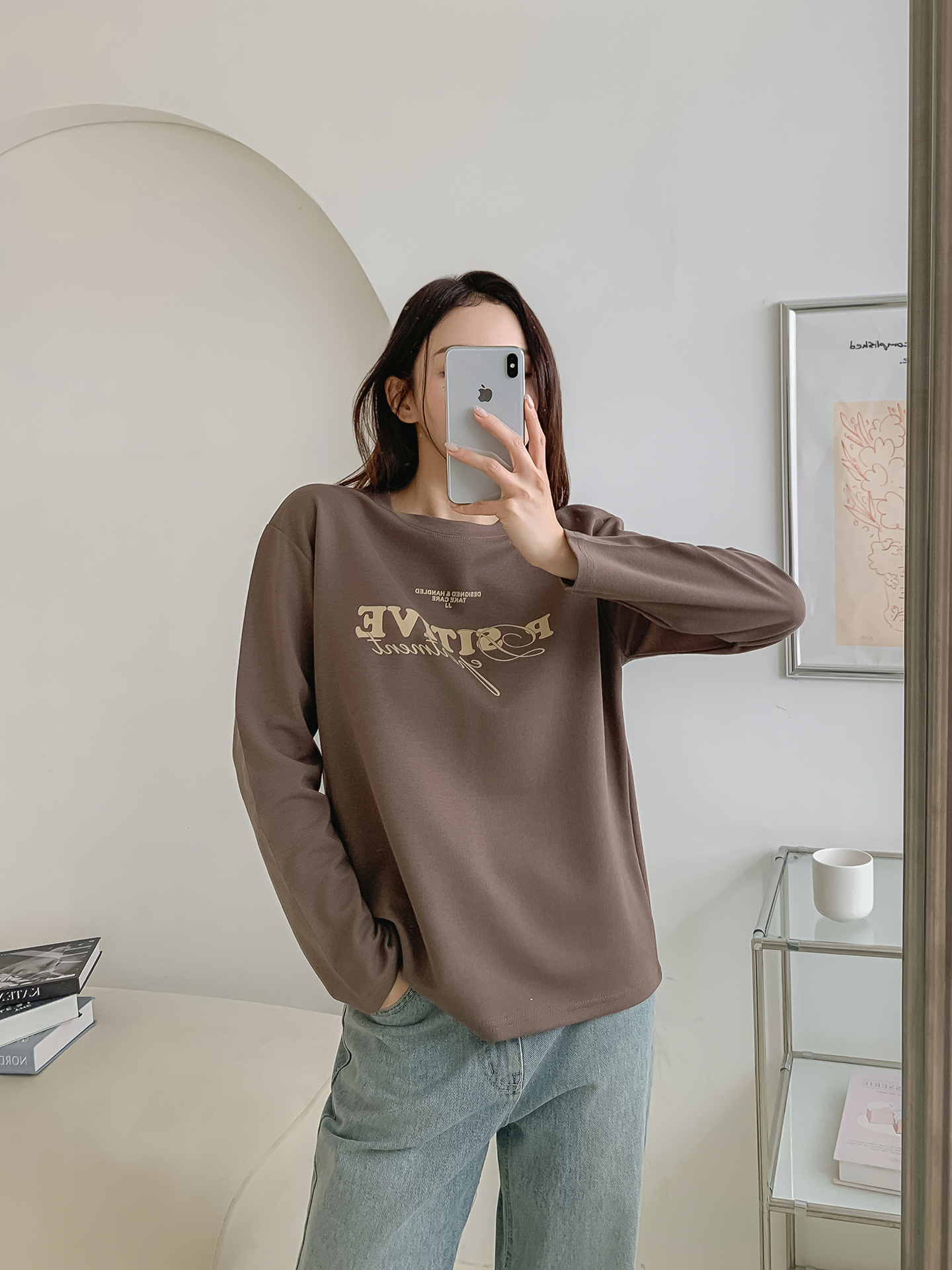 ラウンドネック長袖ロゴTシャツ | 詳細画像31