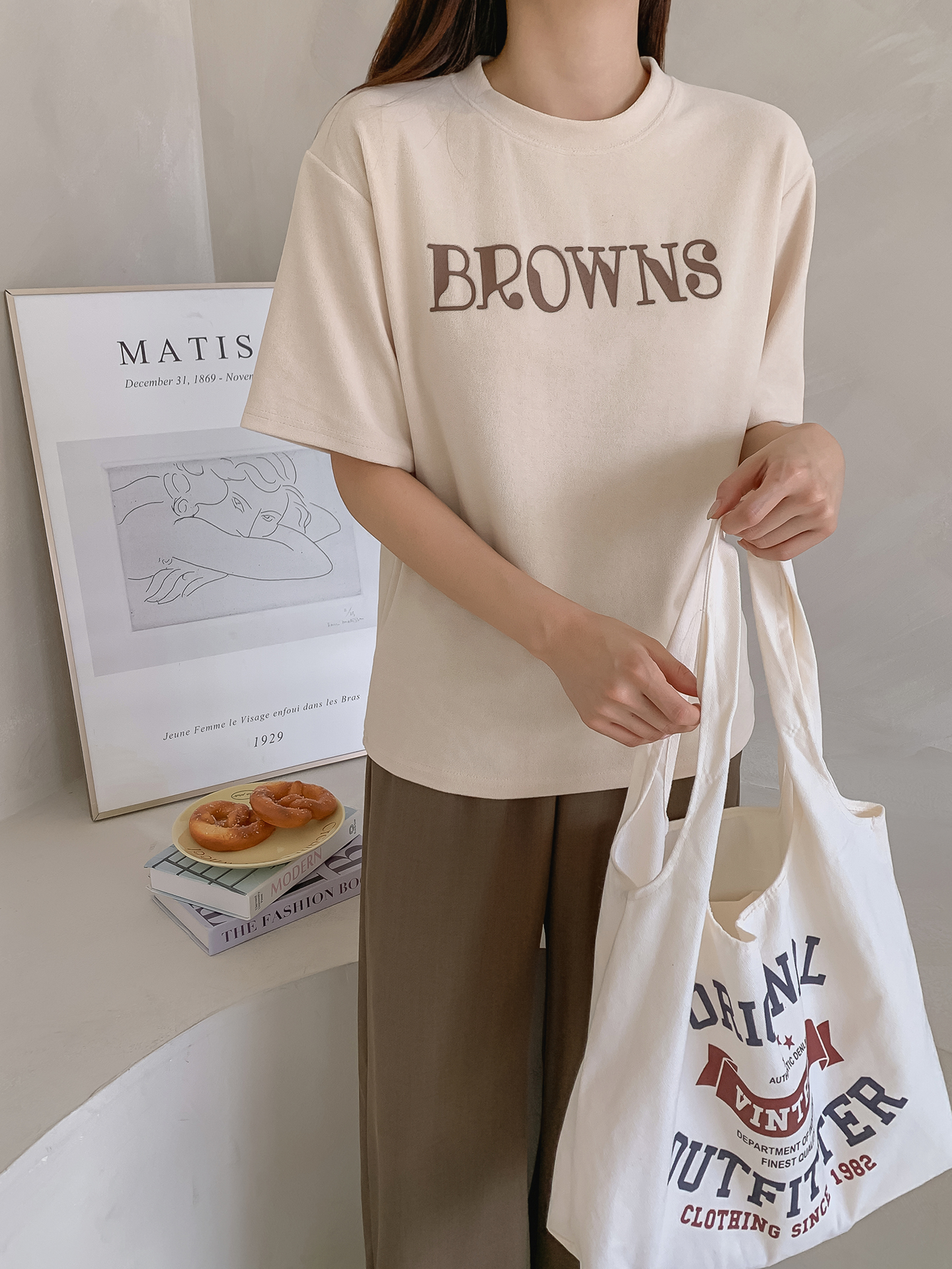 ラウンドネック半袖ロゴTシャツ | 詳細画像4