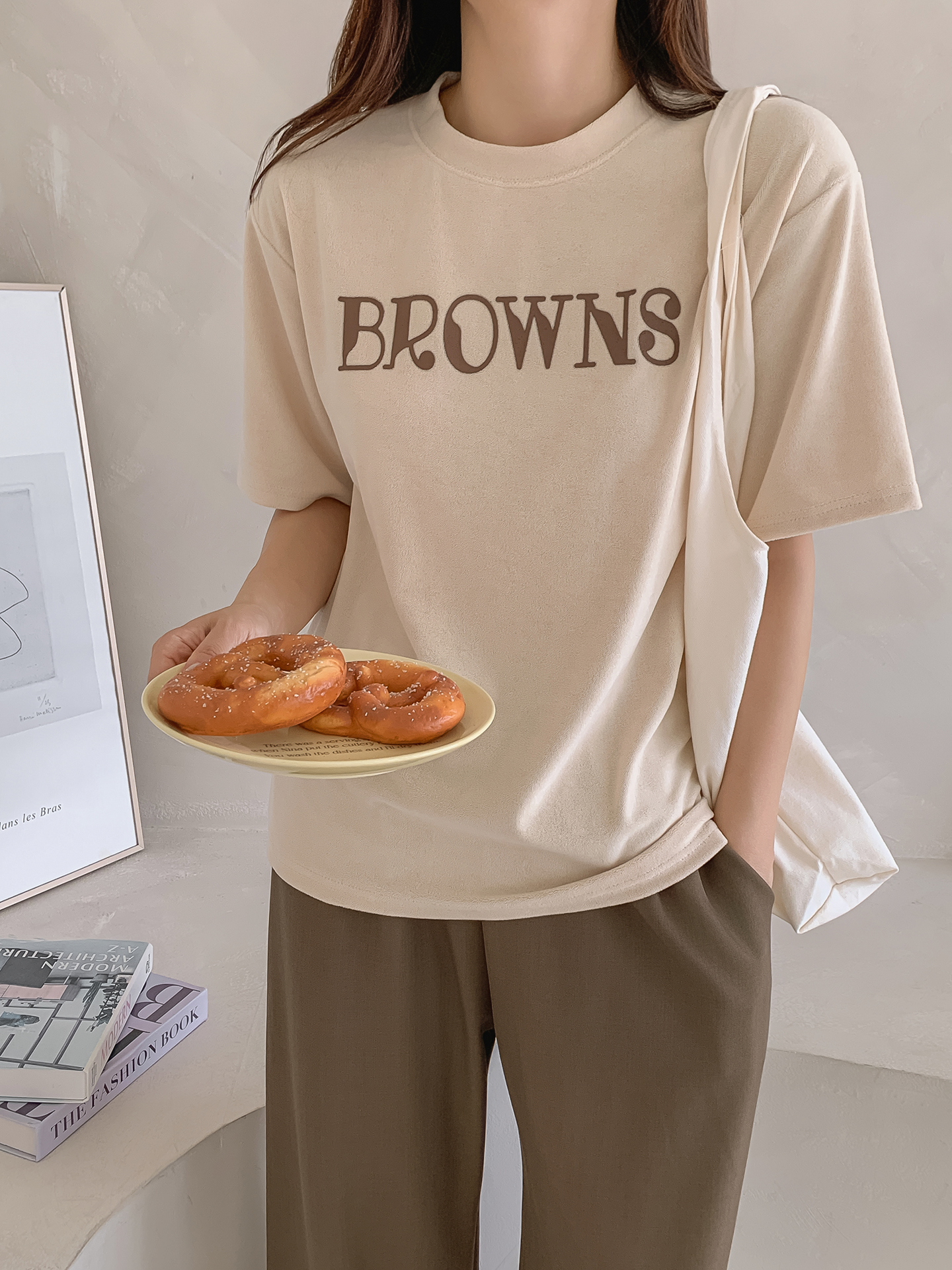 ラウンドネック半袖ロゴTシャツ | 詳細画像5
