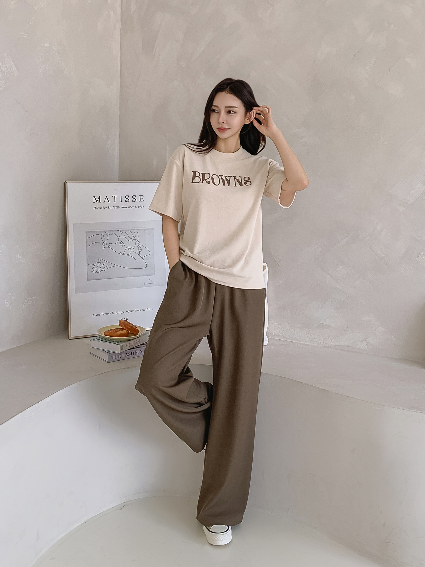 ラウンドネック半袖ロゴTシャツ | 詳細画像9