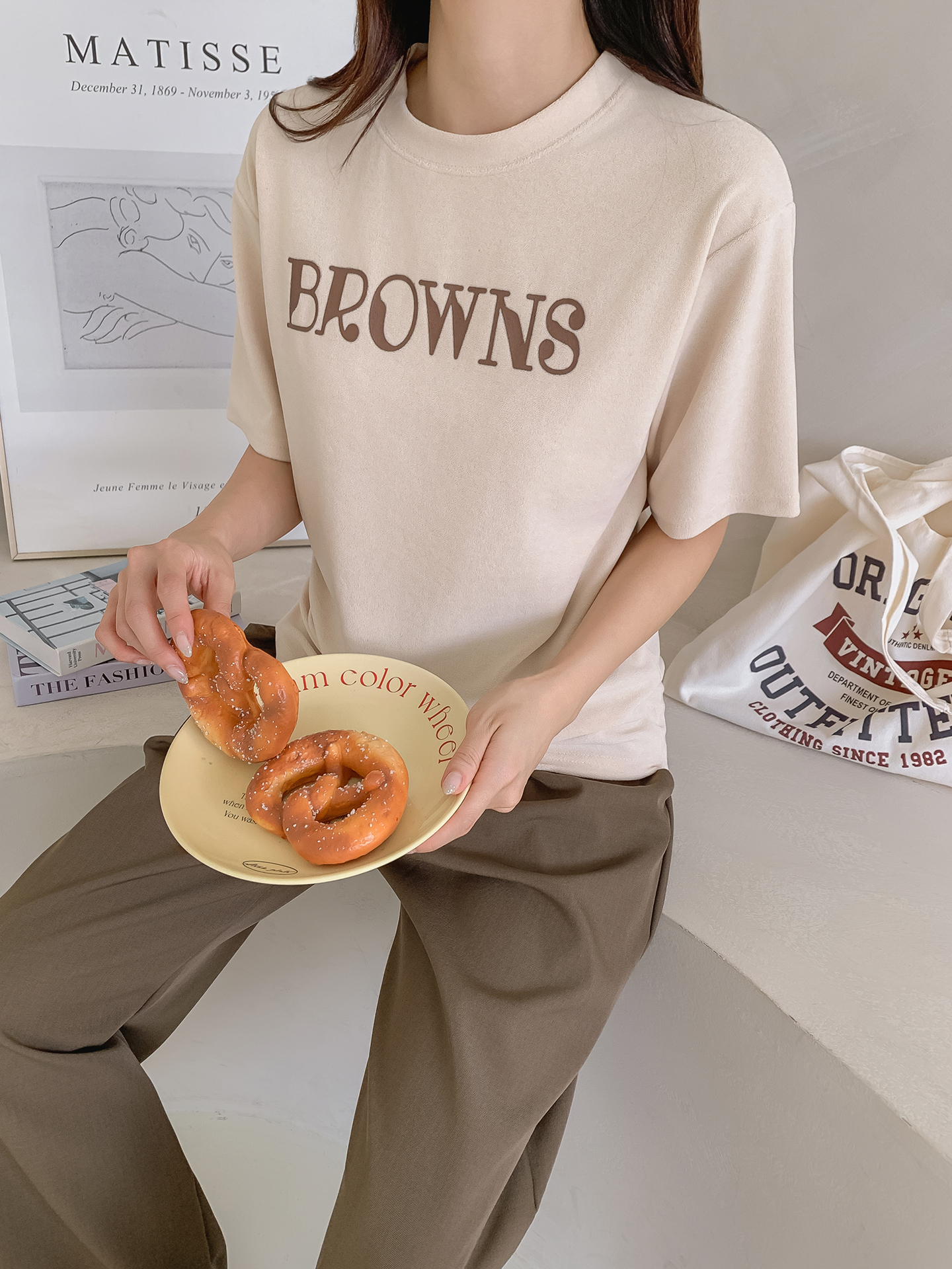 ラウンドネック半袖ロゴTシャツ | 詳細画像10