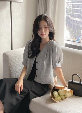 DHOLIC♡完売 新品 レザー調シングルボタンミディジャケット DHOLIC♡完売 新品 レザー調シングルボタンミディジャケット