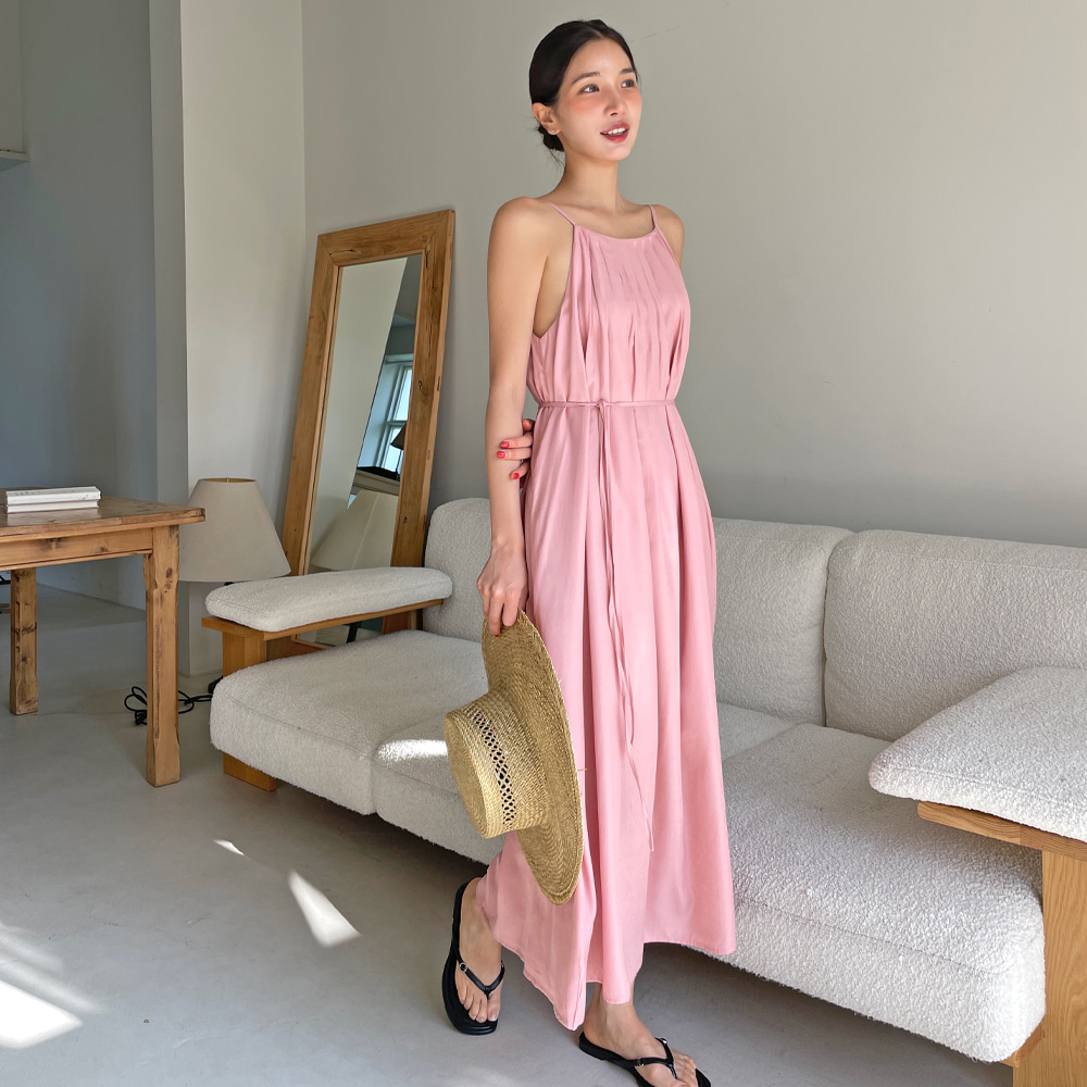 ストラップ付ピンタックロングキャミワンピース | レディース