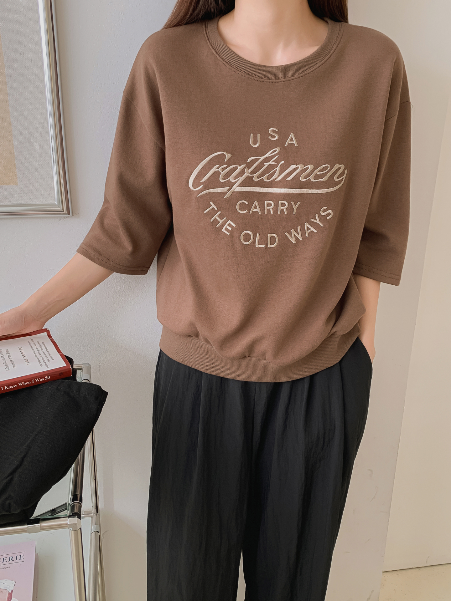 ラウンドネック半袖ロゴTシャツ | 詳細画像5