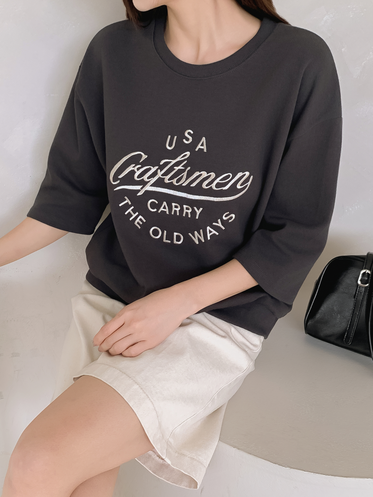 ラウンドネック半袖ロゴTシャツ | 詳細画像26