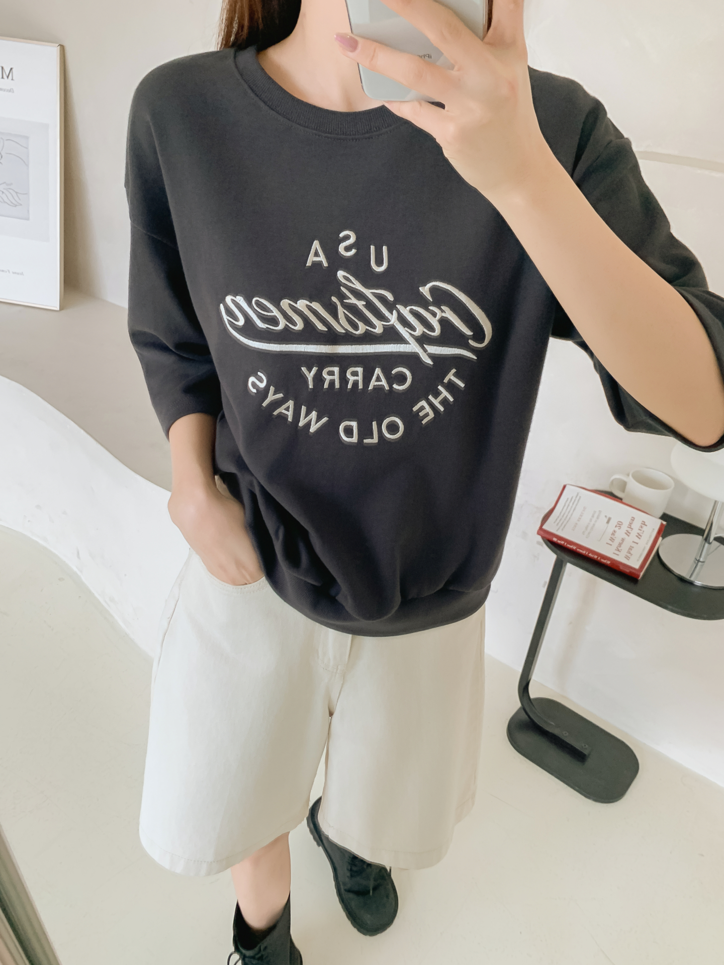 ラウンドネック半袖ロゴTシャツ | 詳細画像32