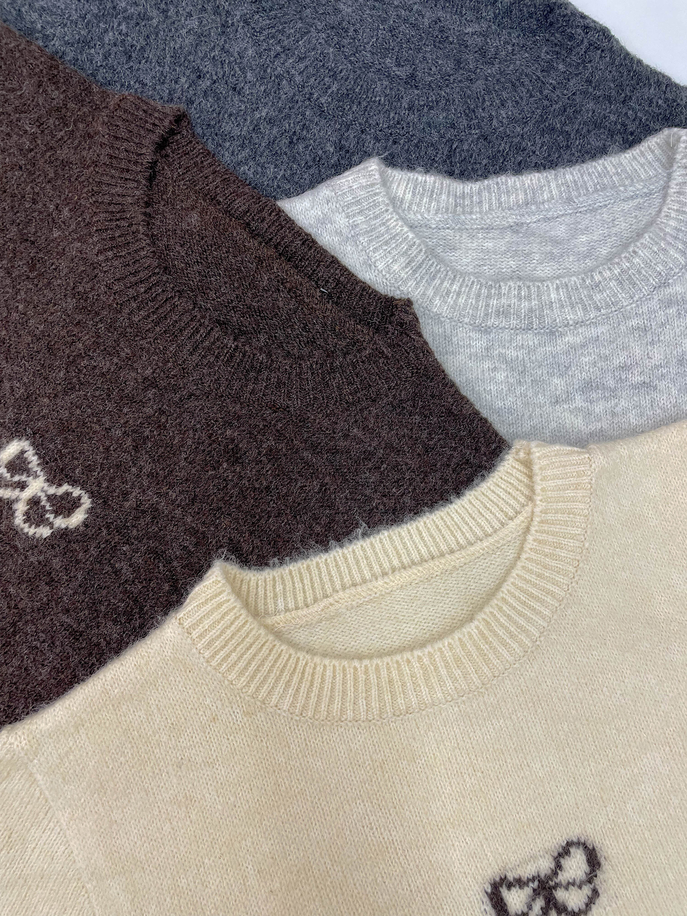 ラウンドネック半袖刺繍リボン柄ニット | 詳細画像4