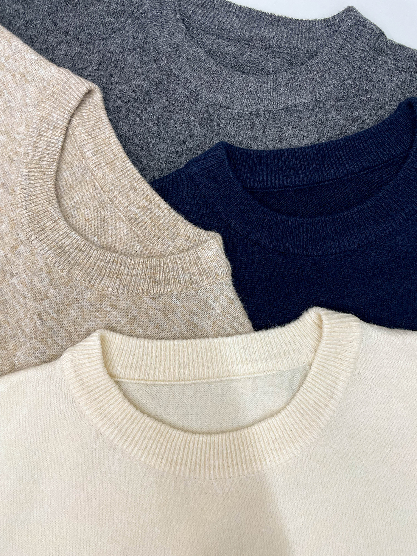 ラウンドネックベーシック半袖刺繍ニット | 詳細画像4