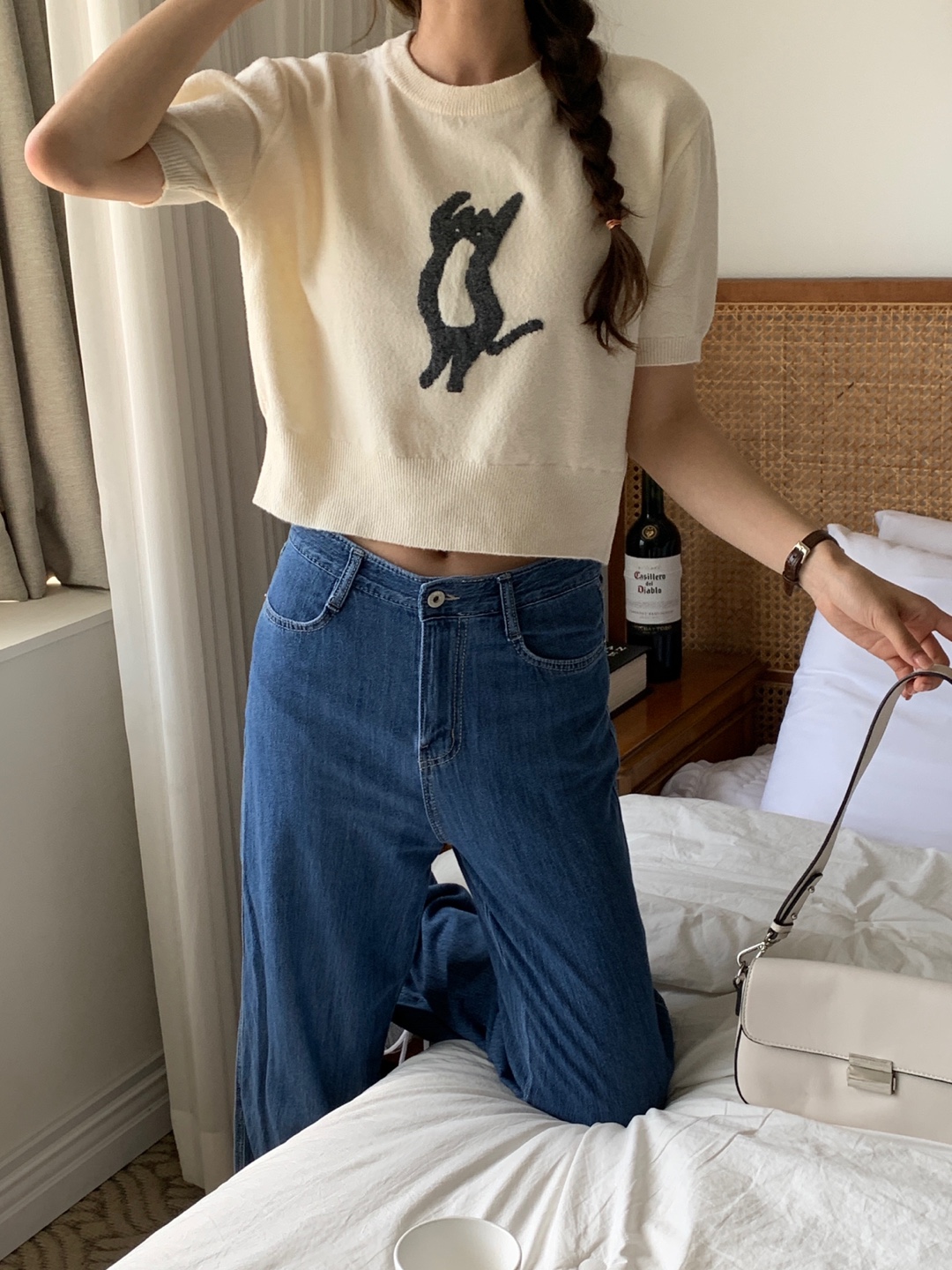ラウンドネックベーシック半袖刺繍ニット | 詳細画像2