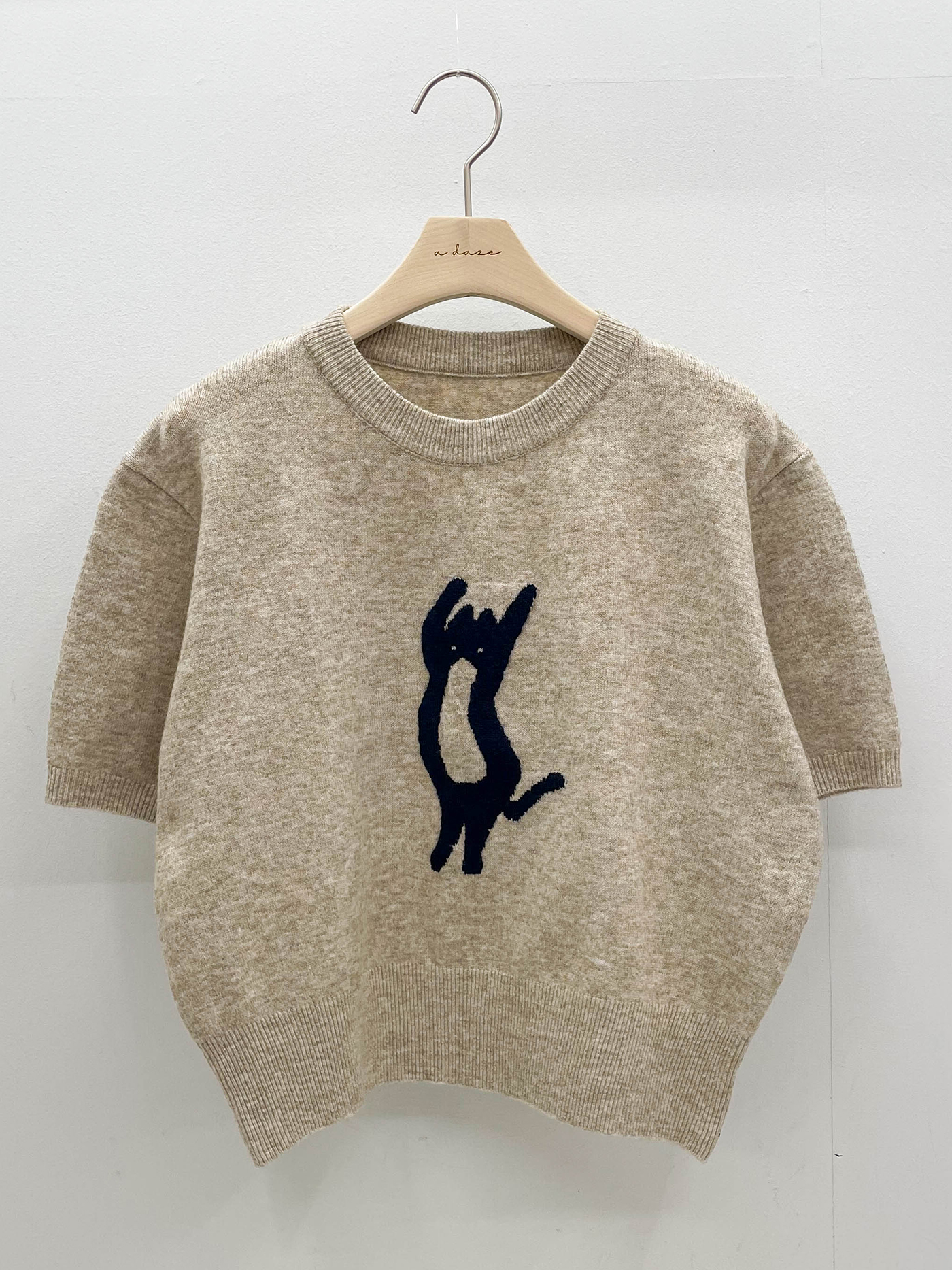 ラウンドネックベーシック半袖刺繍ニット | 詳細画像15