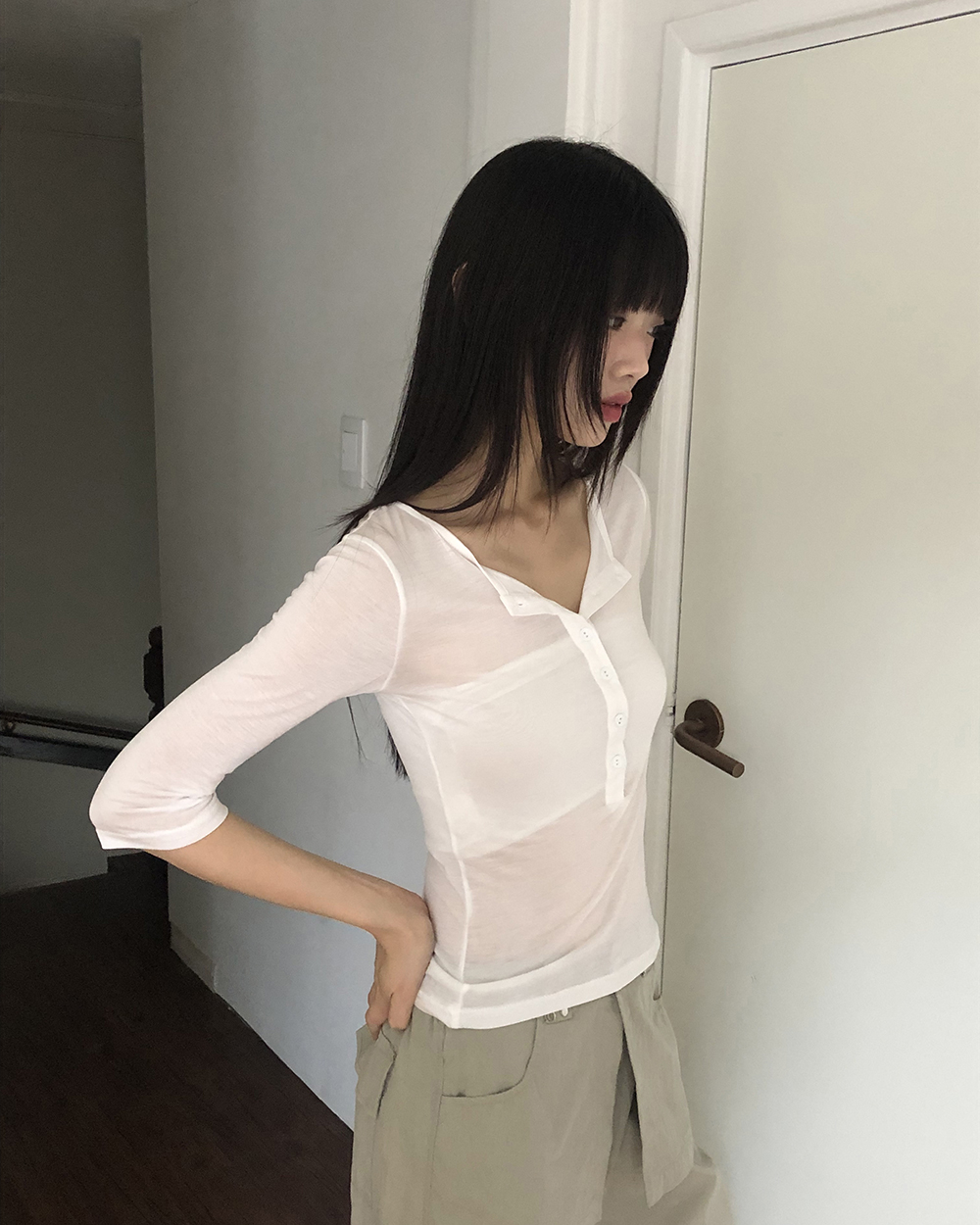 シースルーヘンリーネック7分袖Tシャツ | レディースファッション通販