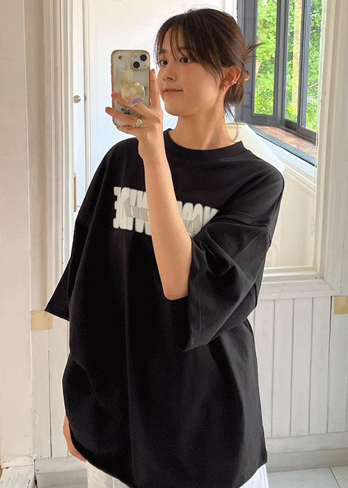 SRVC デザイナーズ　レディース　シャツ　お値下げ可能 オーバーサイズボクシー半袖プリントTシャツ | レディース