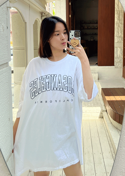スリットオーバーサイズロング半袖刺繍Tシャツ | レディース