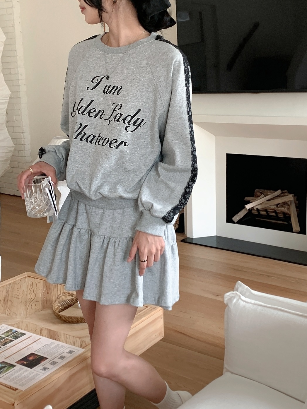 ラウンドネックティアードウエストゴム長袖ロゴレースセットアップTシャツトレーニングスカートパンツ | 詳細画像8
