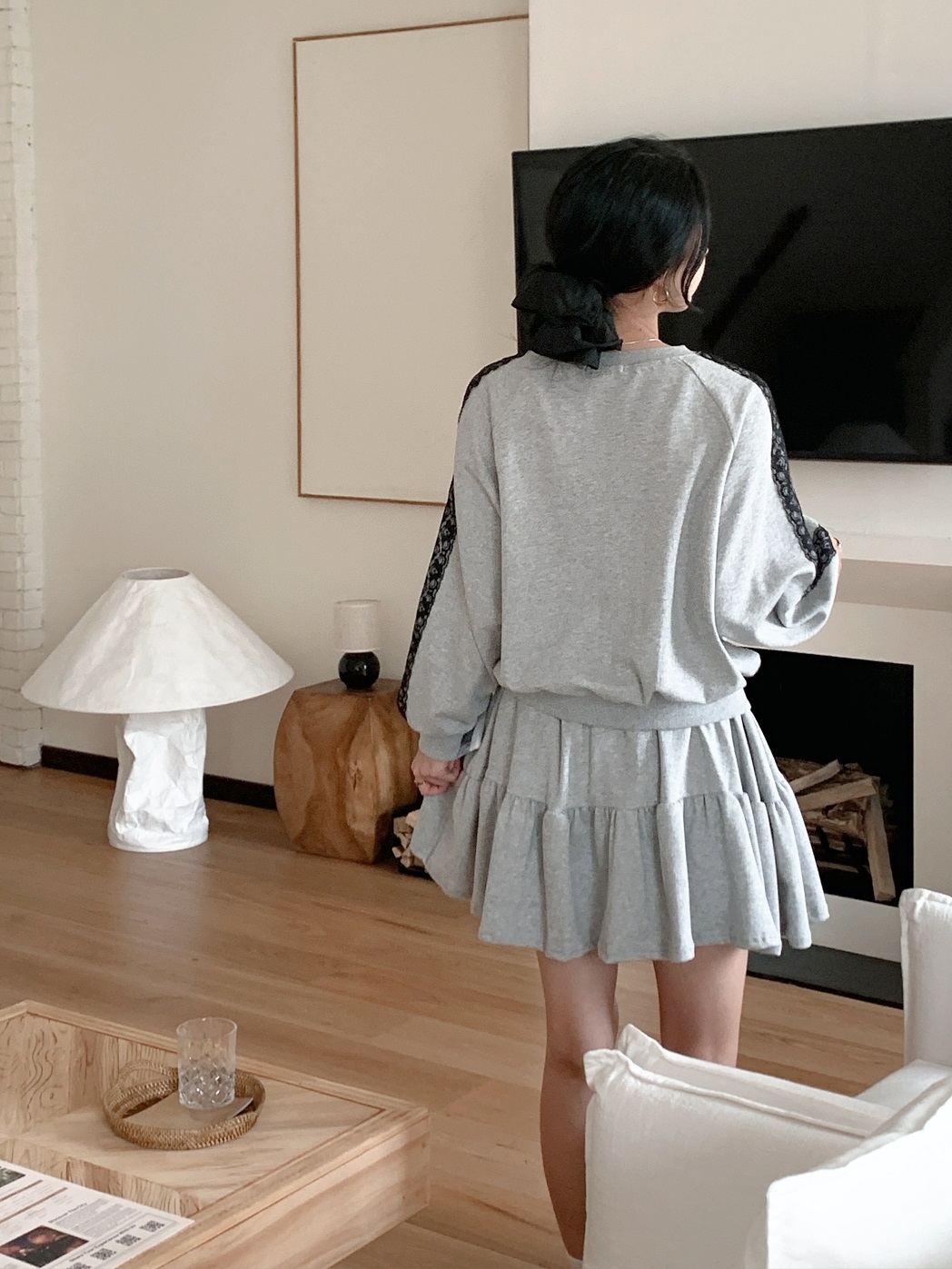 ラウンドネックティアードウエストゴム長袖ロゴレースセットアップTシャツトレーニングスカートパンツ | 詳細画像9