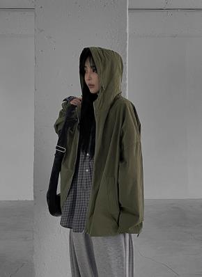 ストラップ&ファー付ウールフードハーフコート | レディース