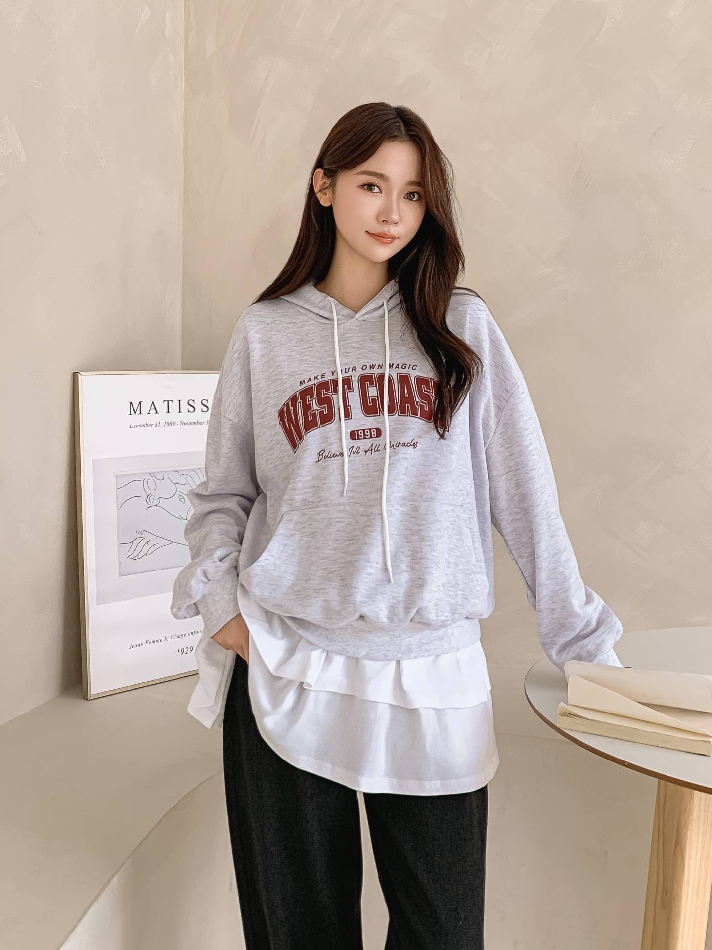 フードドローストリングポケットプリントTシャツ | 詳細画像10