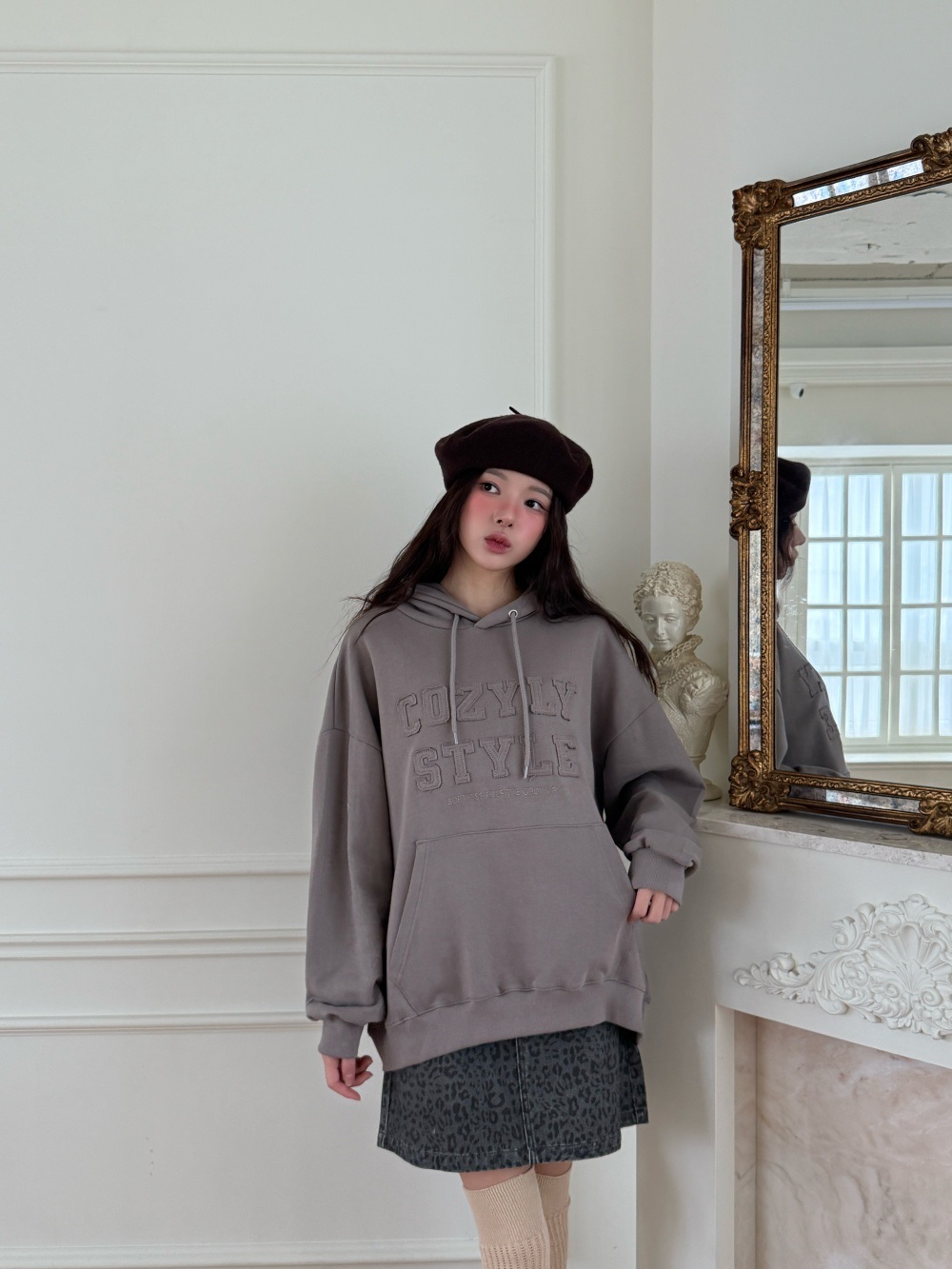 フードパッチオーバーサイズ刺繍長袖Tシャツ | 詳細画像7