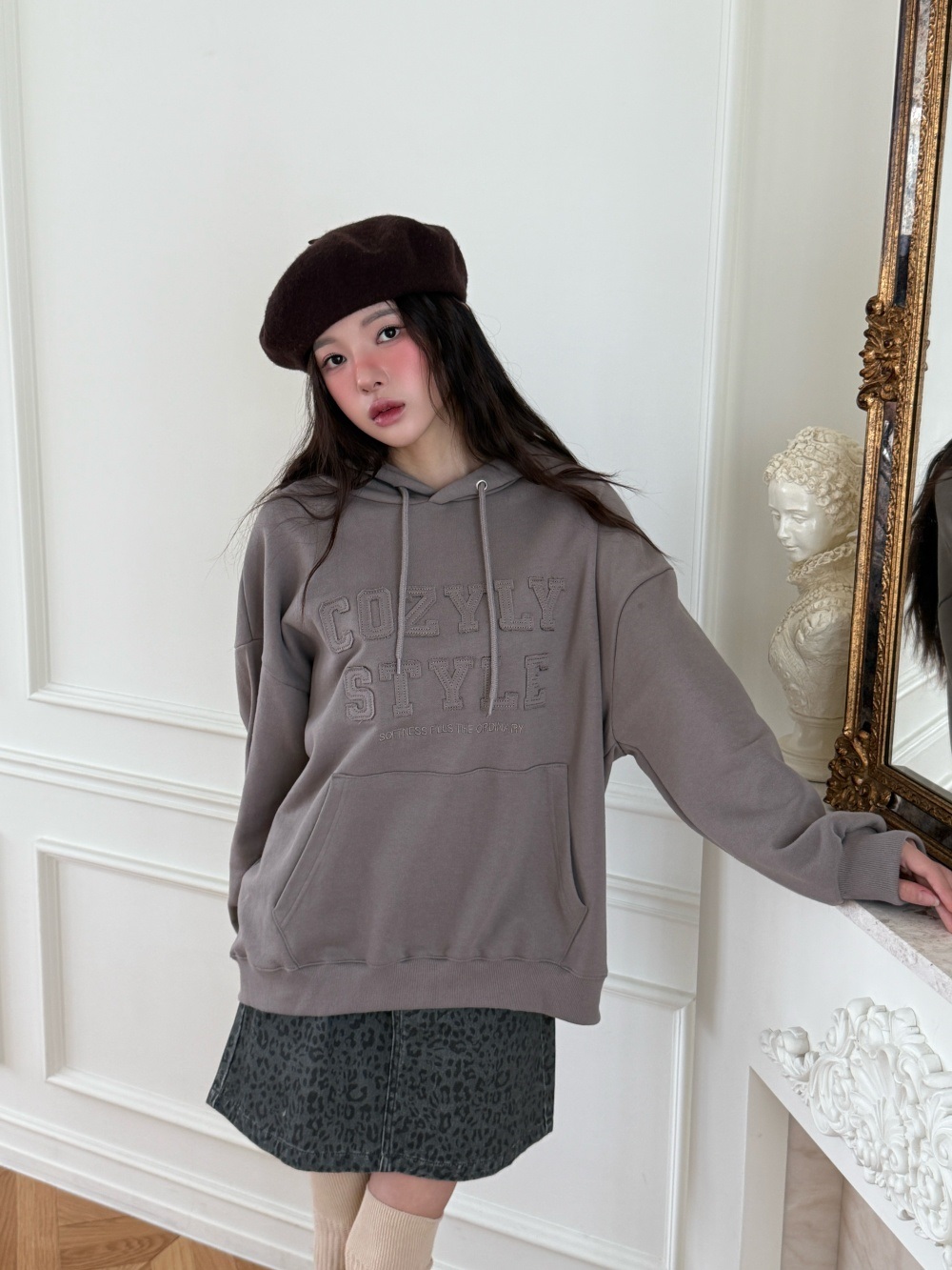 フードパッチオーバーサイズ刺繍長袖Tシャツ | 詳細画像10