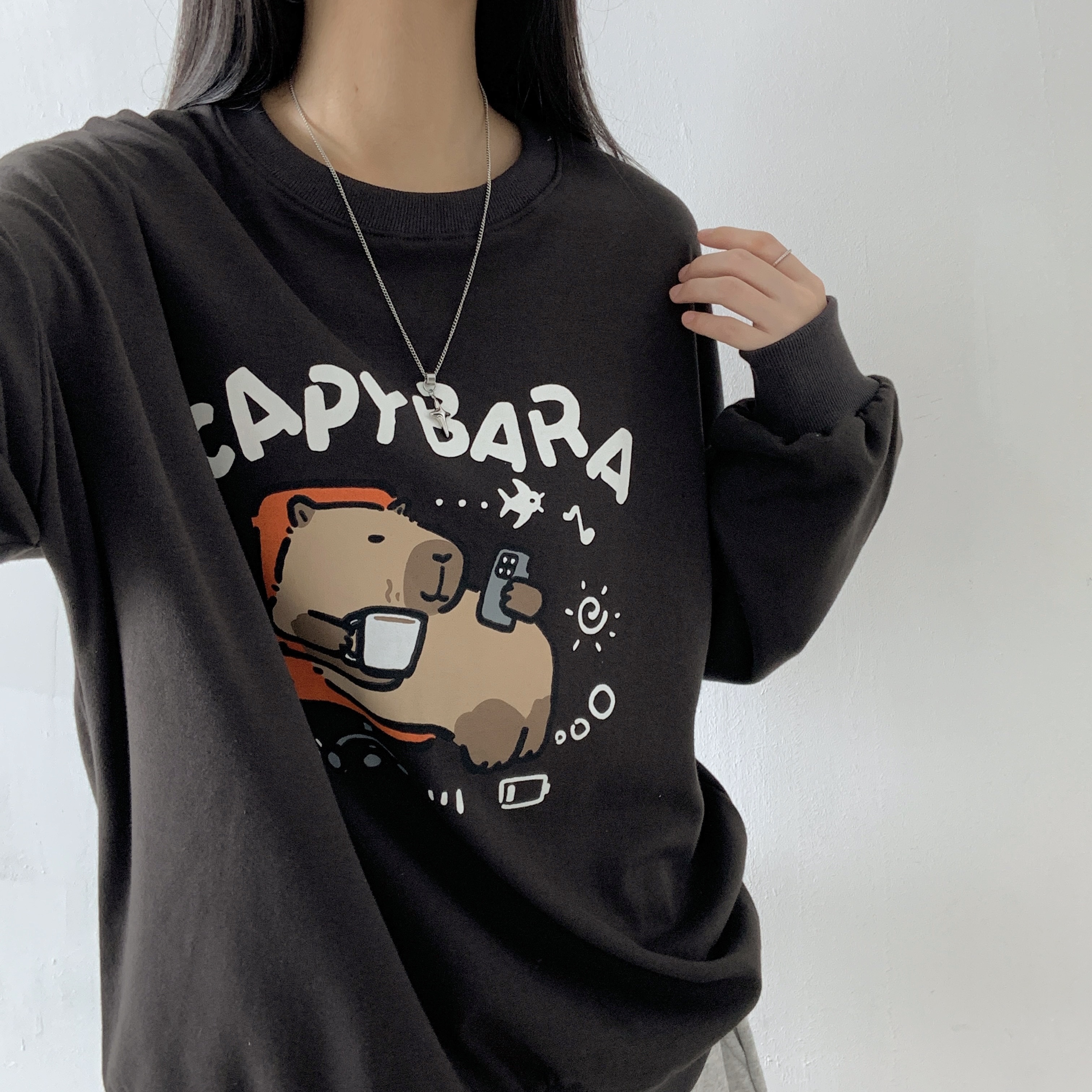 ラウンドネックボクシー長袖プリントスウェット | 詳細画像4