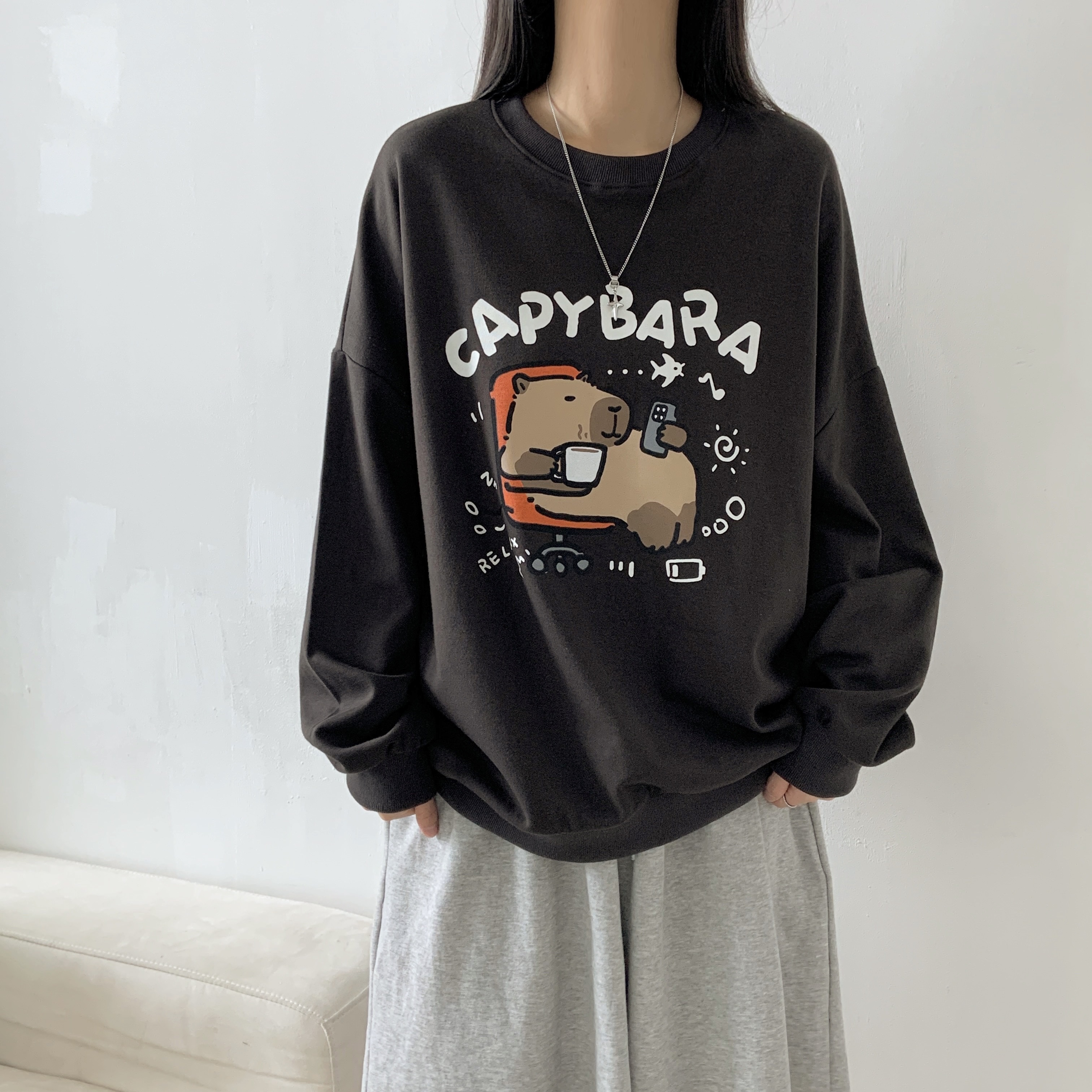 ラウンドネックボクシー長袖プリントスウェット | 詳細画像5