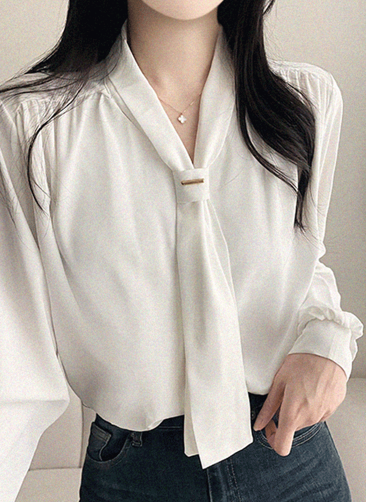 【新品タグ付き】ギャザーボウタイ長袖ブラウス 長袖ボウタイギャザーブラウス | レディースファッション通販