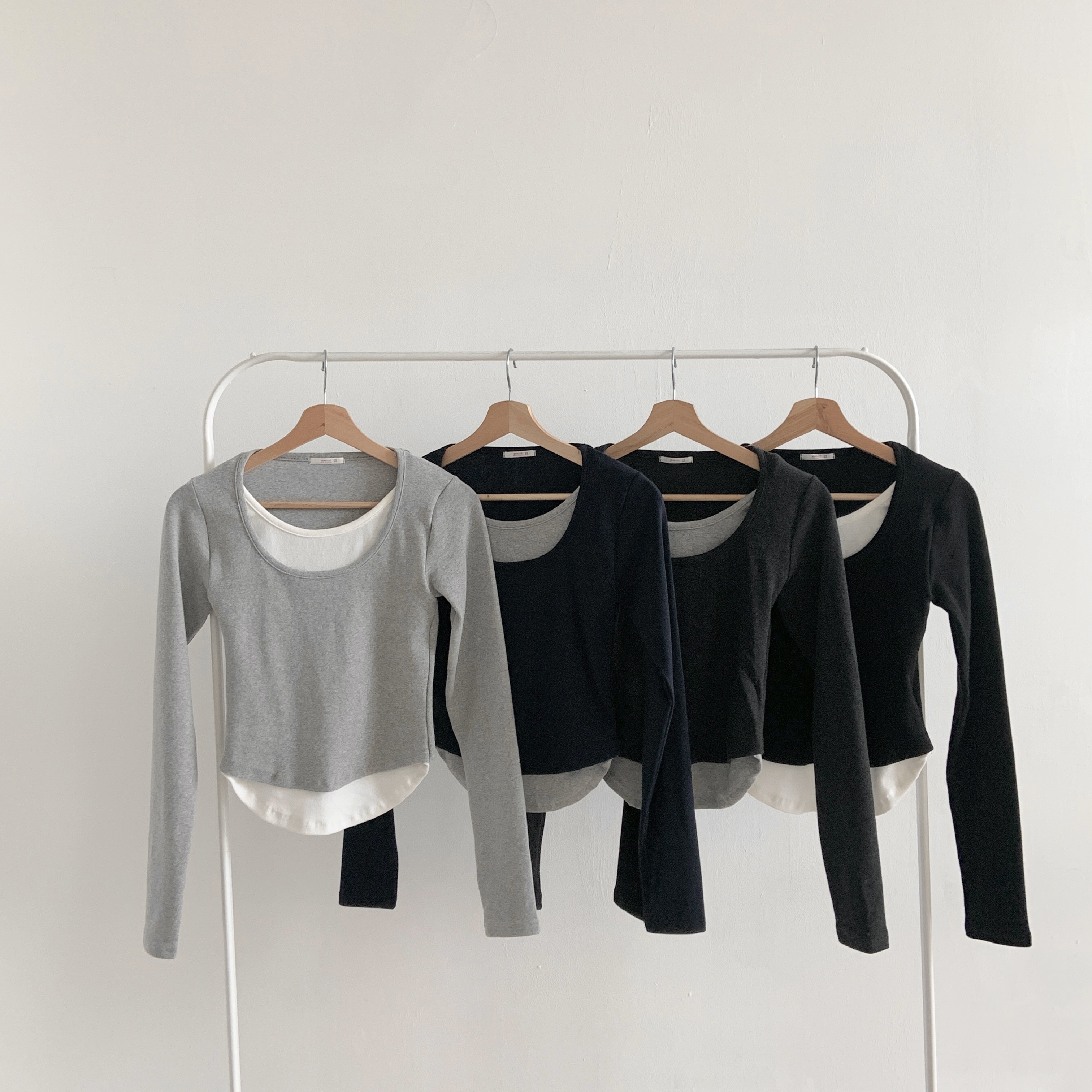 配色Uネッククロップドレイヤード風長袖Tシャツ | 詳細画像3