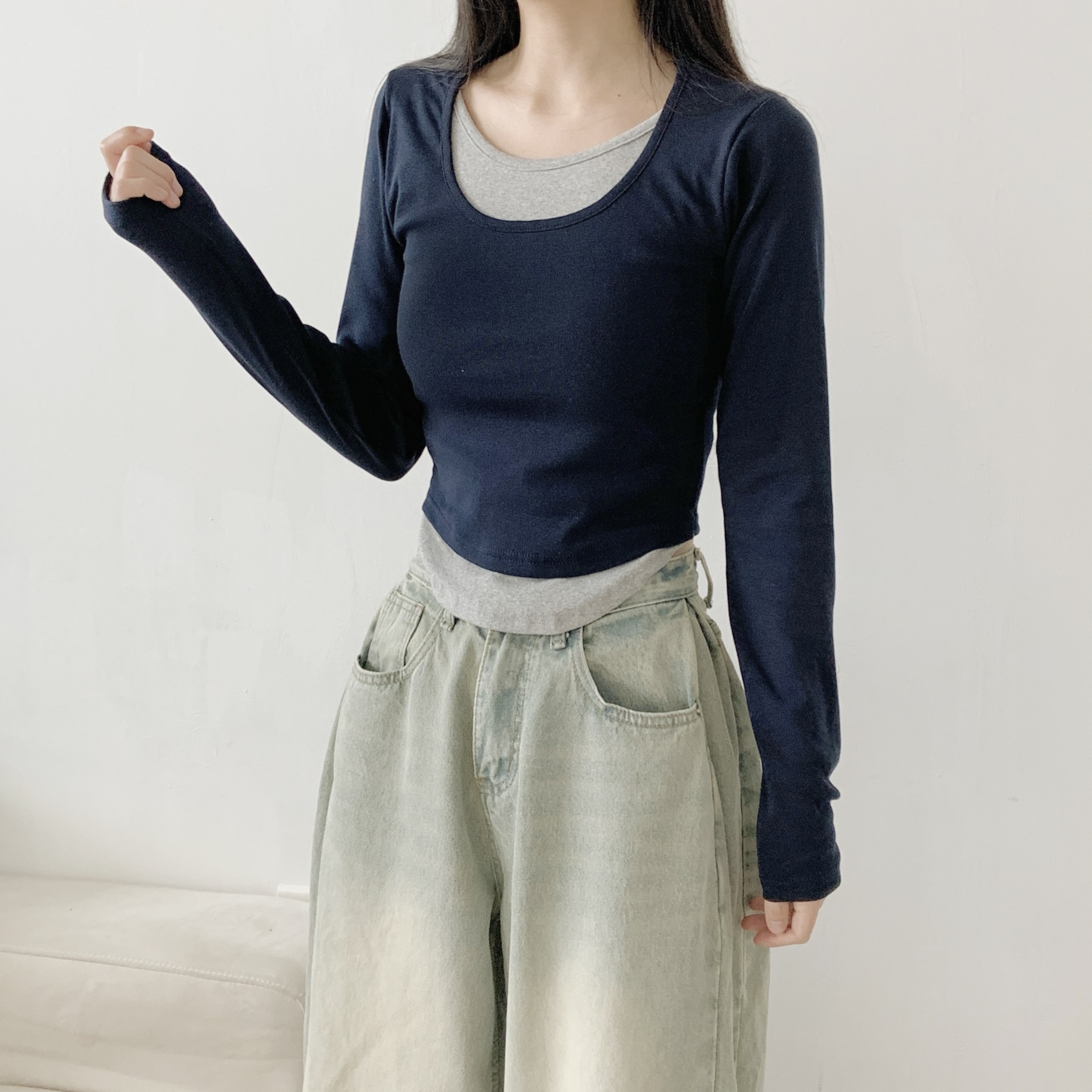 配色Uネッククロップドレイヤード風長袖Tシャツ | 詳細画像2