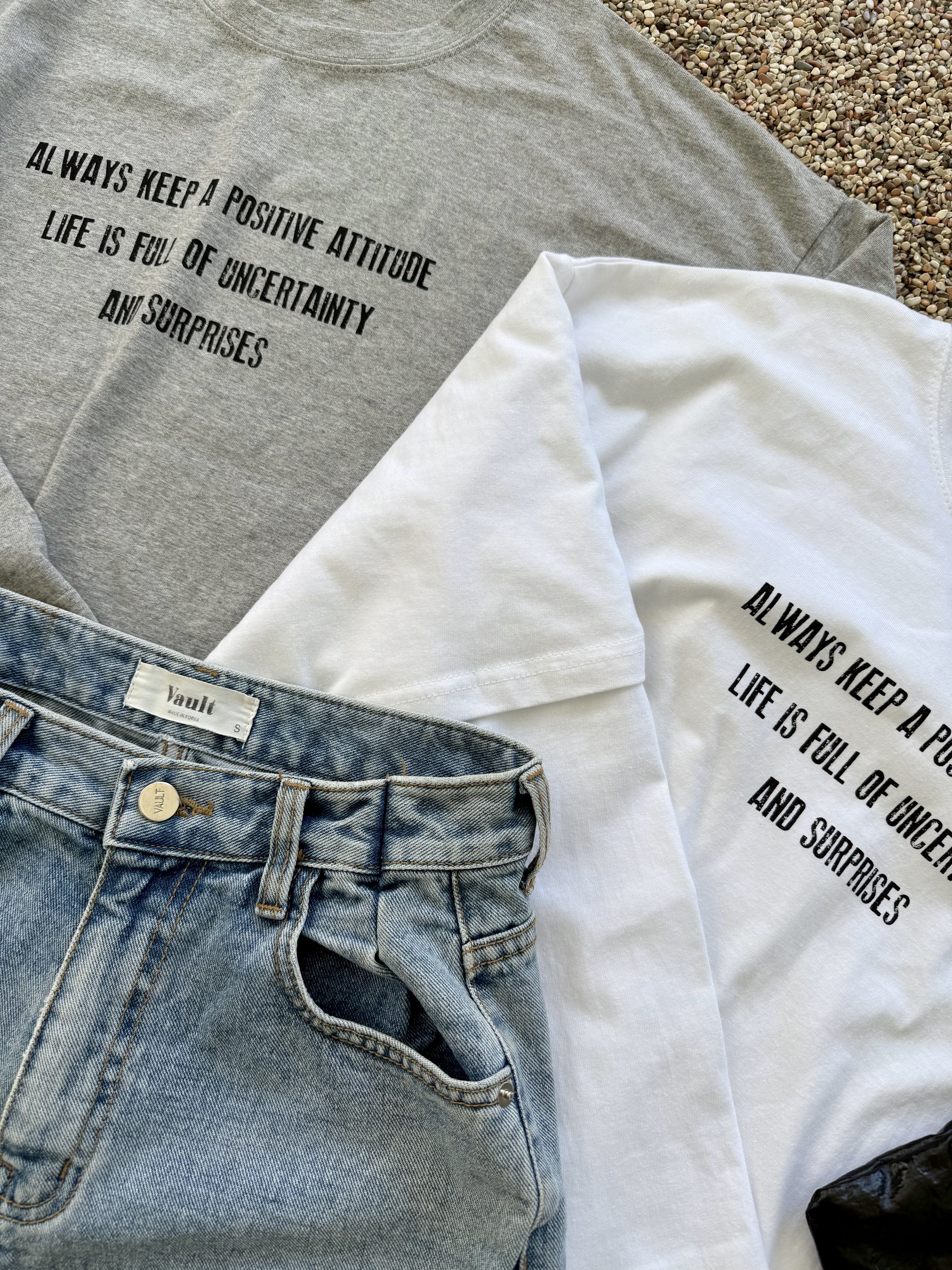 ラウンドネックレイヤード風長袖ロゴTシャツ | 詳細画像16