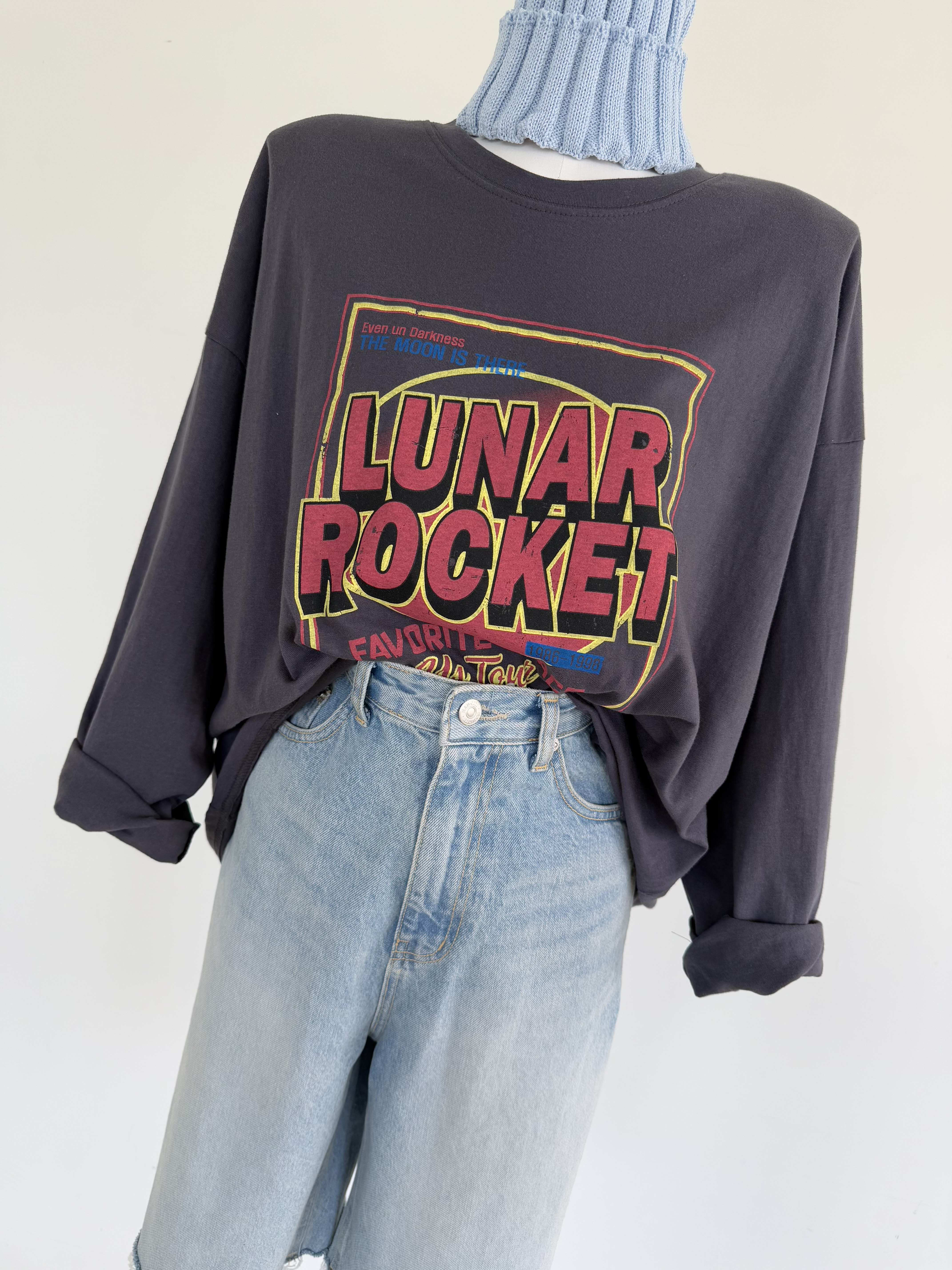 ラウンドネックボクシールーズ長袖ロゴTシャツ | 詳細画像10
