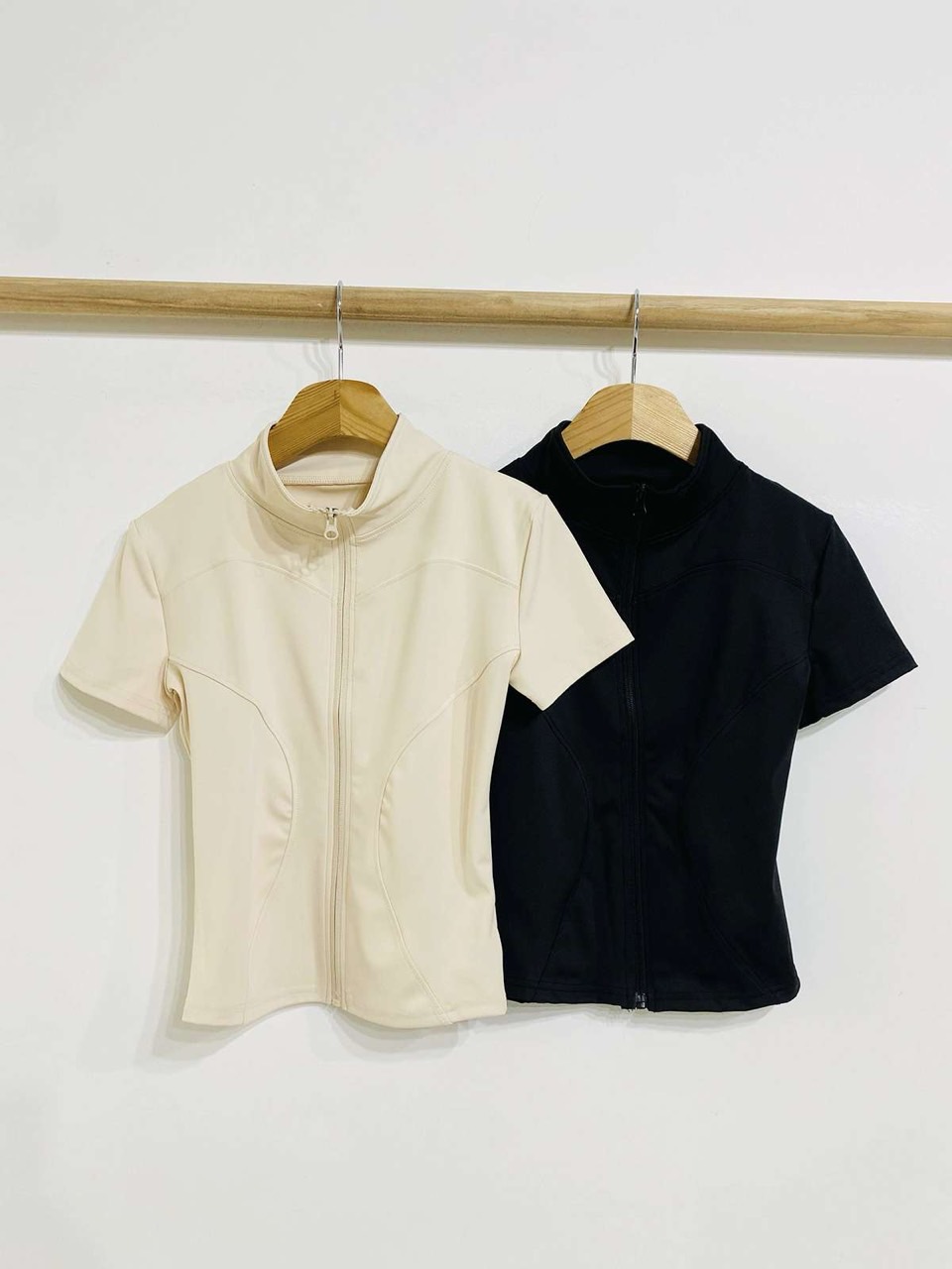 ストレッチジップアップスリム半袖Tシャツ | 詳細画像10