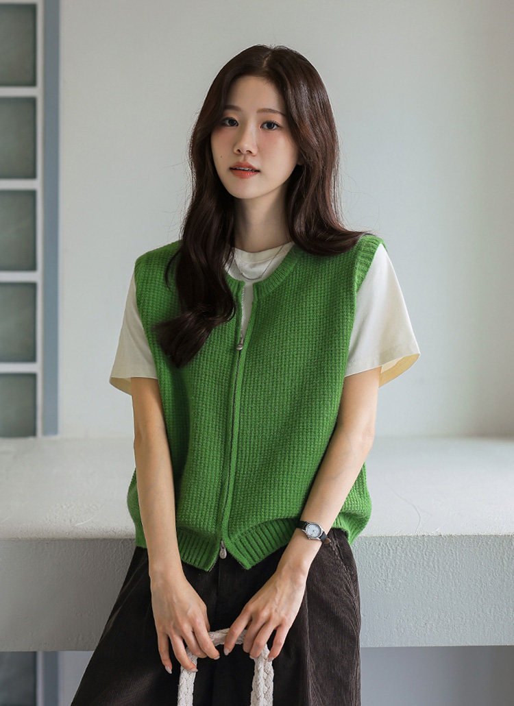 ハイク CROP TOP ベスト ニット クルーネック ハイゲージ 絹混 緑 XA5451H XXMX 配色ライン入り ニットベスト