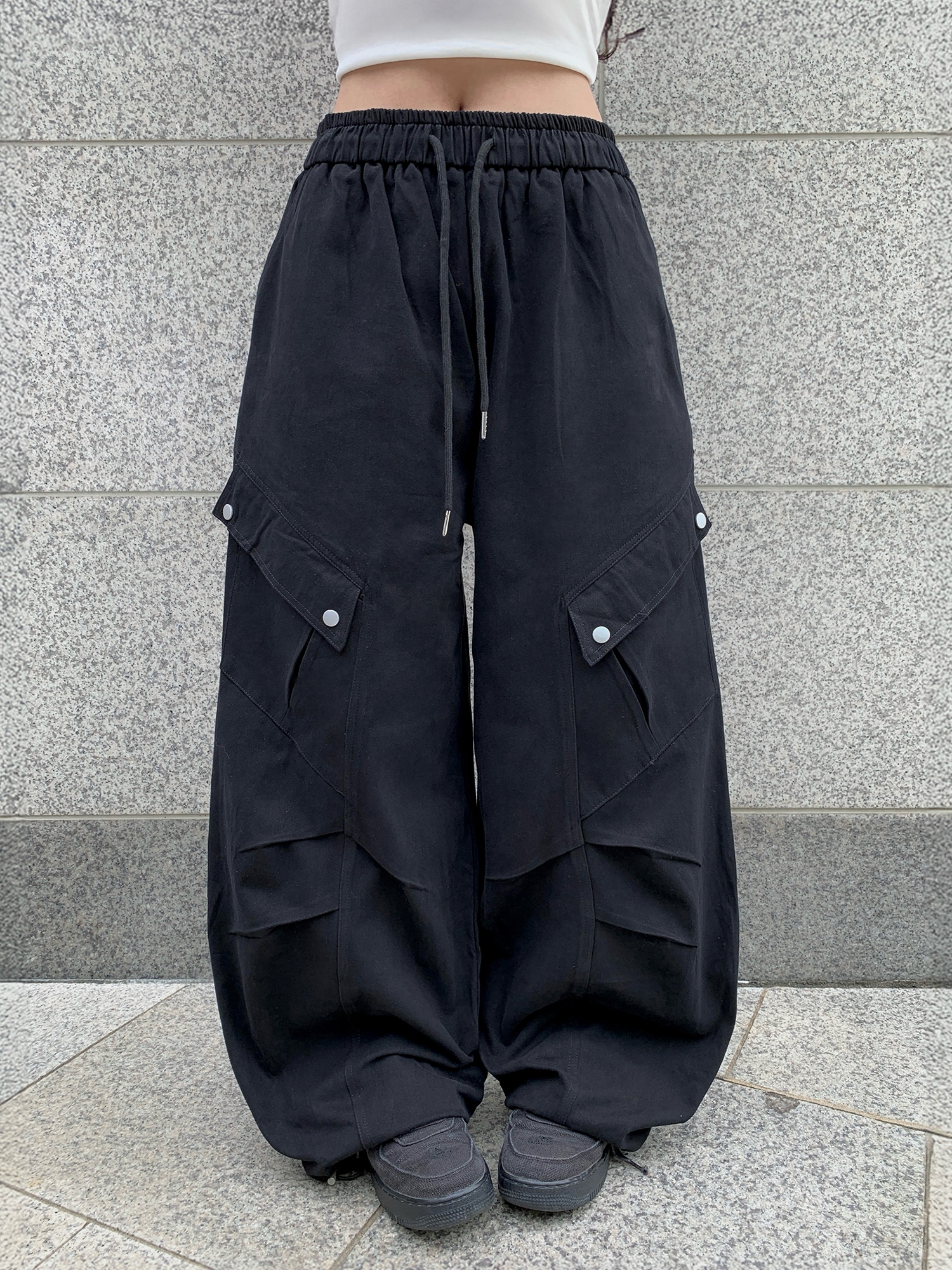 ゴムバルーンカーゴドローコードパンツ | レディースファッション通販