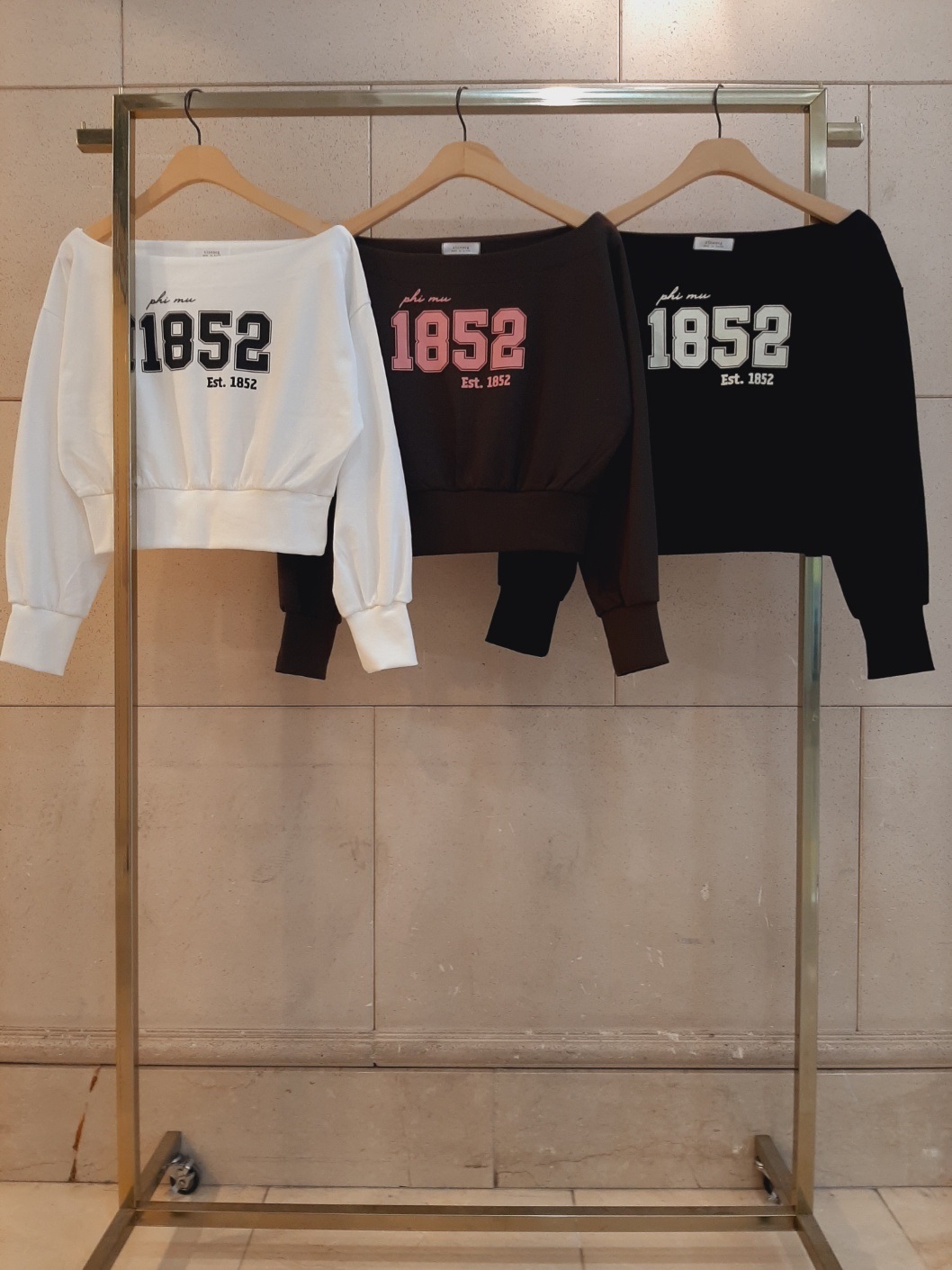 オフショルダープリントカラーTシャツ | 詳細画像10