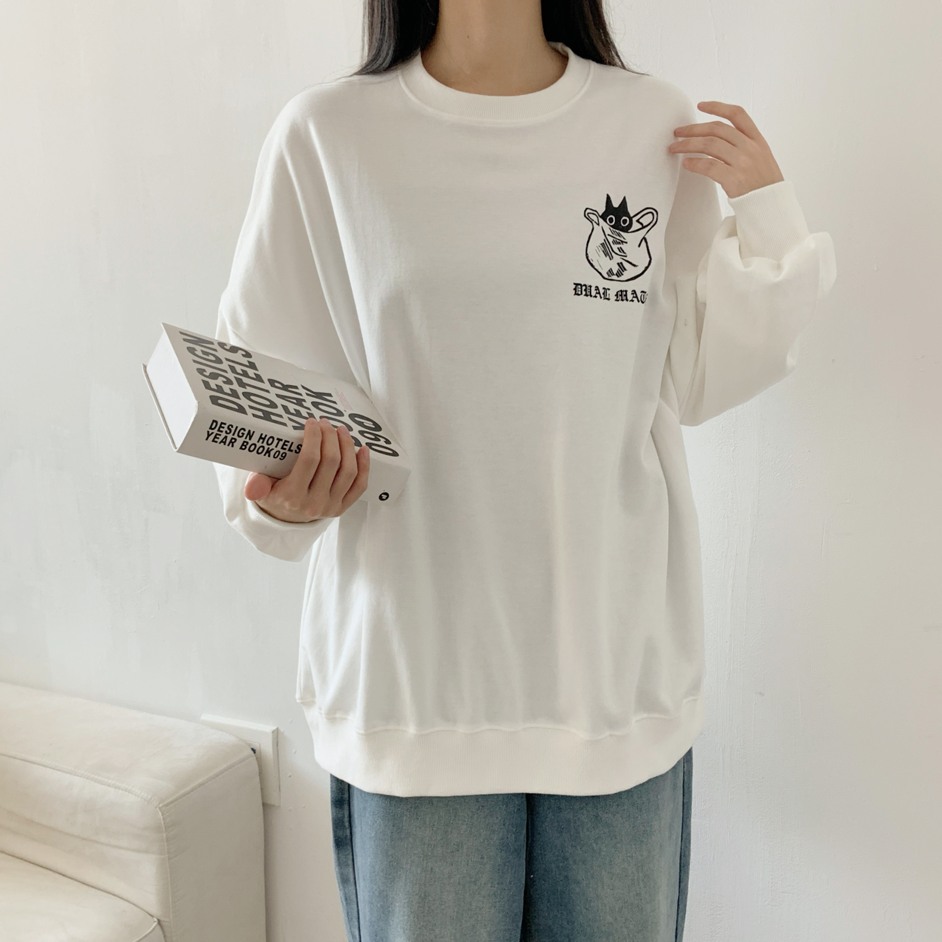 ラウンドネックオーバーサイズボクシープリントTシャツ | 詳細画像3