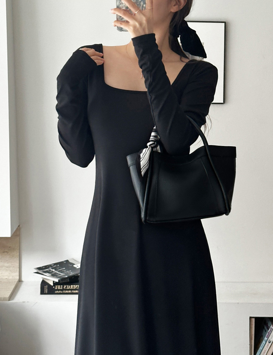 白大島紬解き生地から、バイアス仕立てロングフレアーワンピース　M寸 楽天市場】シフォンワンピース ワンピース 肩出しワンピース