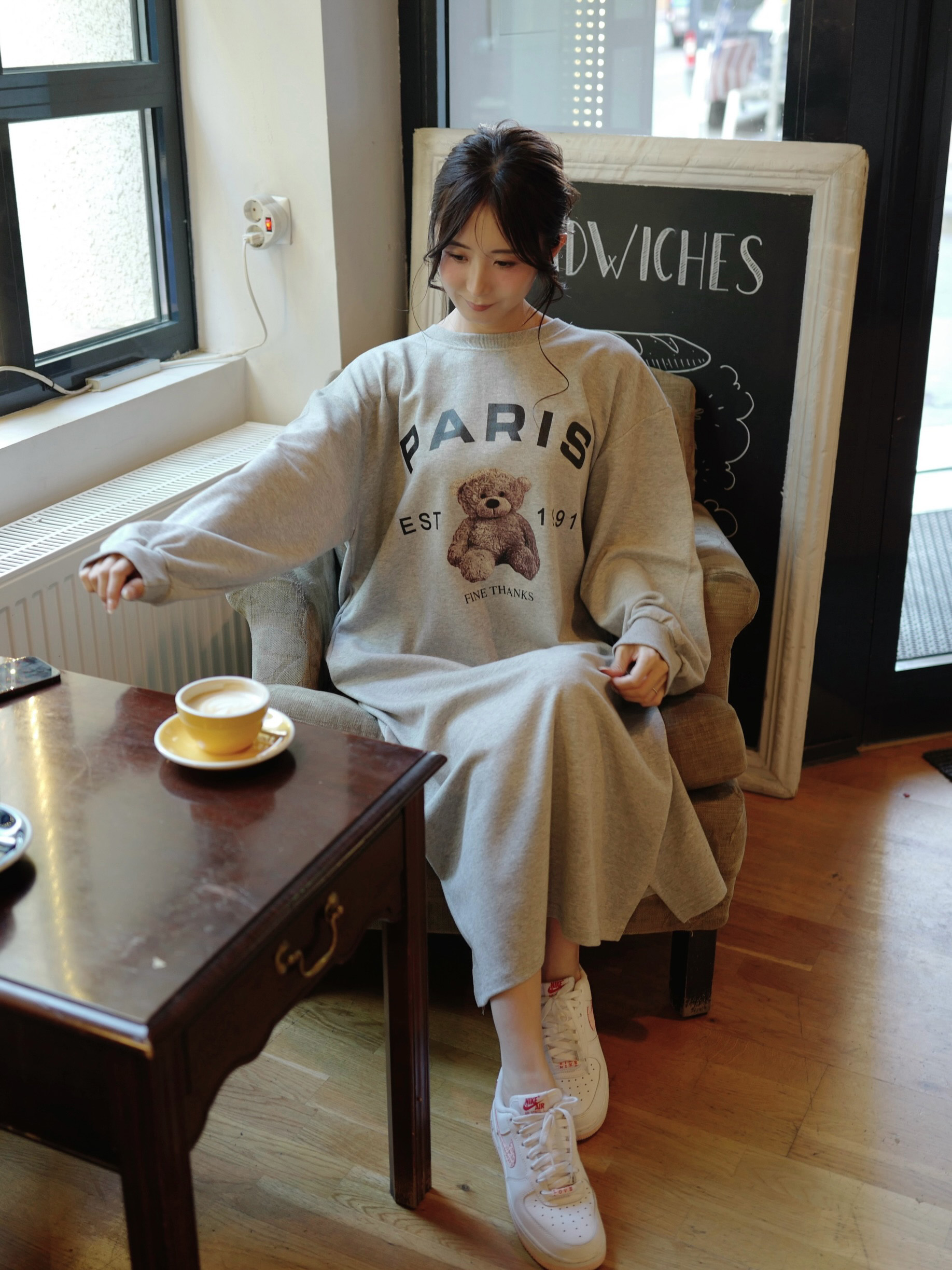 テディベアプリントスウェットワンピース | レディースファッション