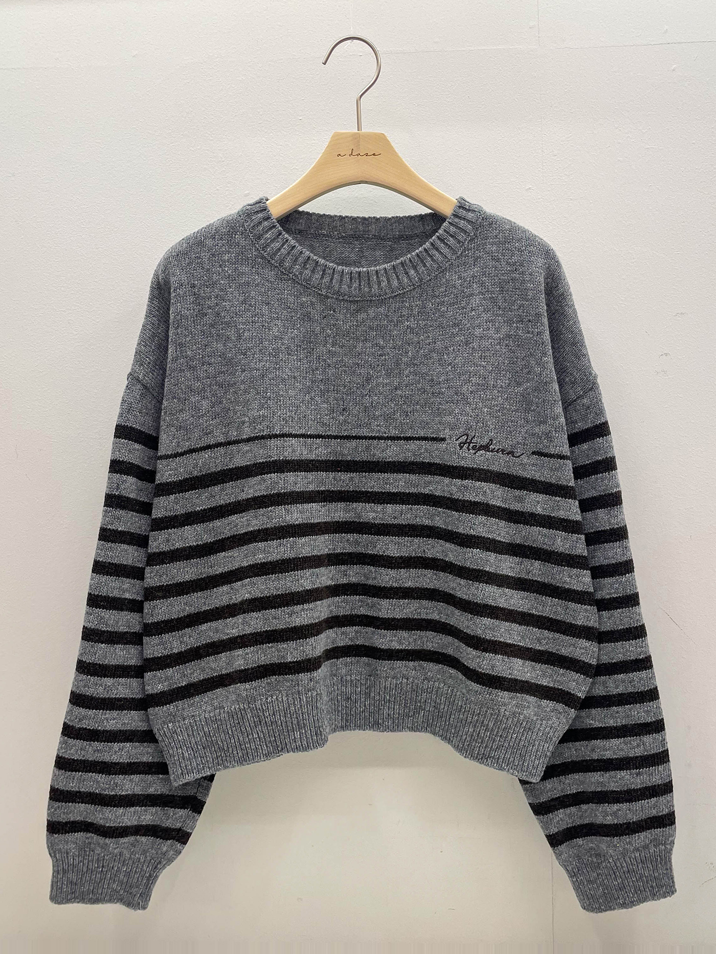 ラウンドネック刺繍ボーダーニット | 詳細画像15