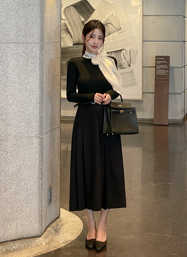 ベルト付ピンタックプリーツスカート | レディースファッション通販