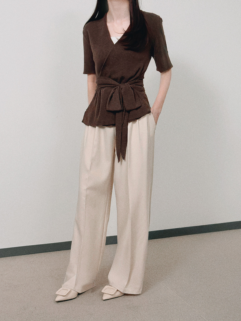 ストラップ付Vネックニット | 詳細画像3