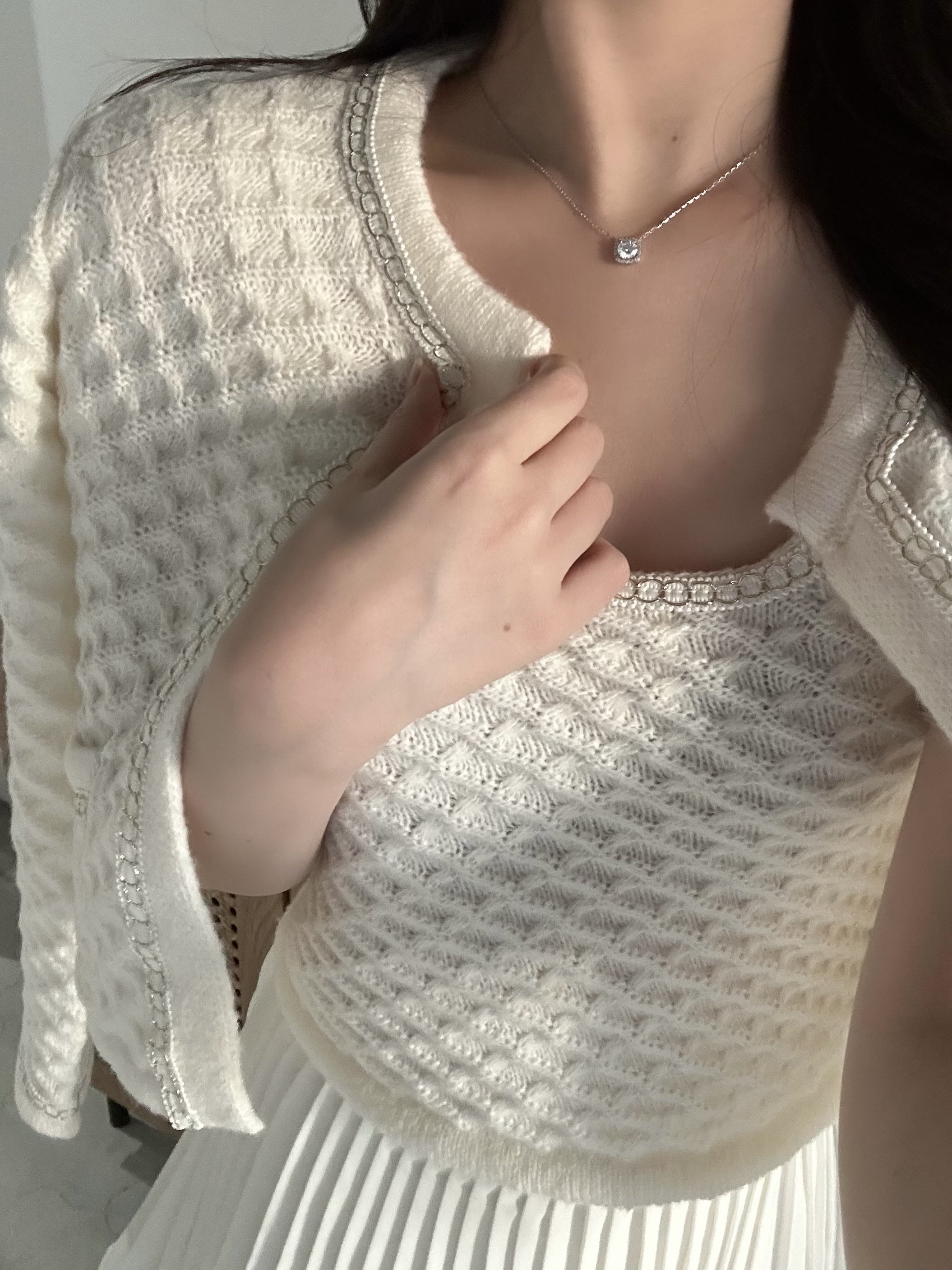 ラウンドネックカーディガン＆ニットキャミ | 詳細画像13