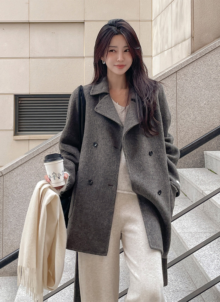 新品DM 掲載【Reneルネ】定価105,600円ウォッシャブルリボンコート36