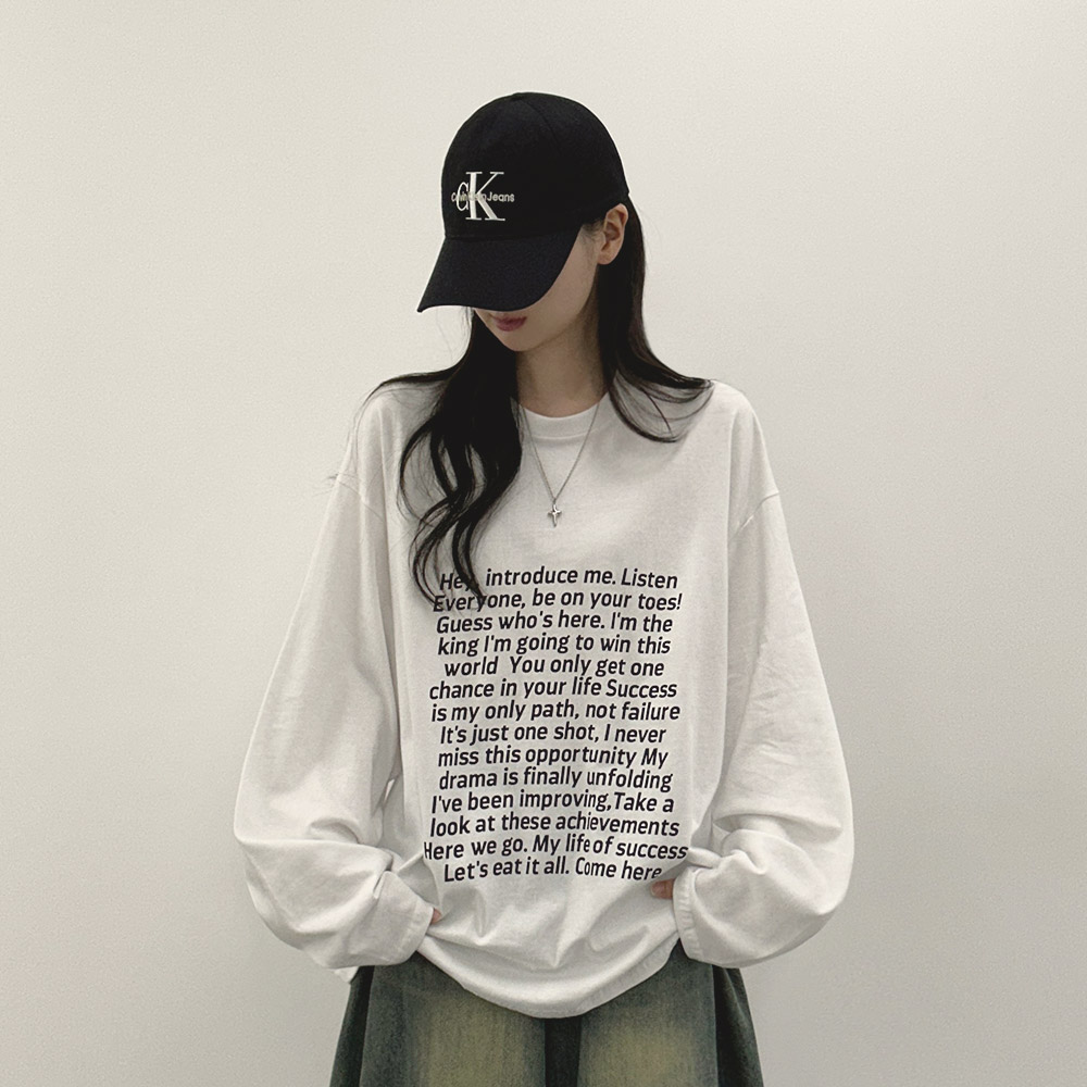 コットンボクシーラウンドネック長袖プリントTシャツ | レディース
