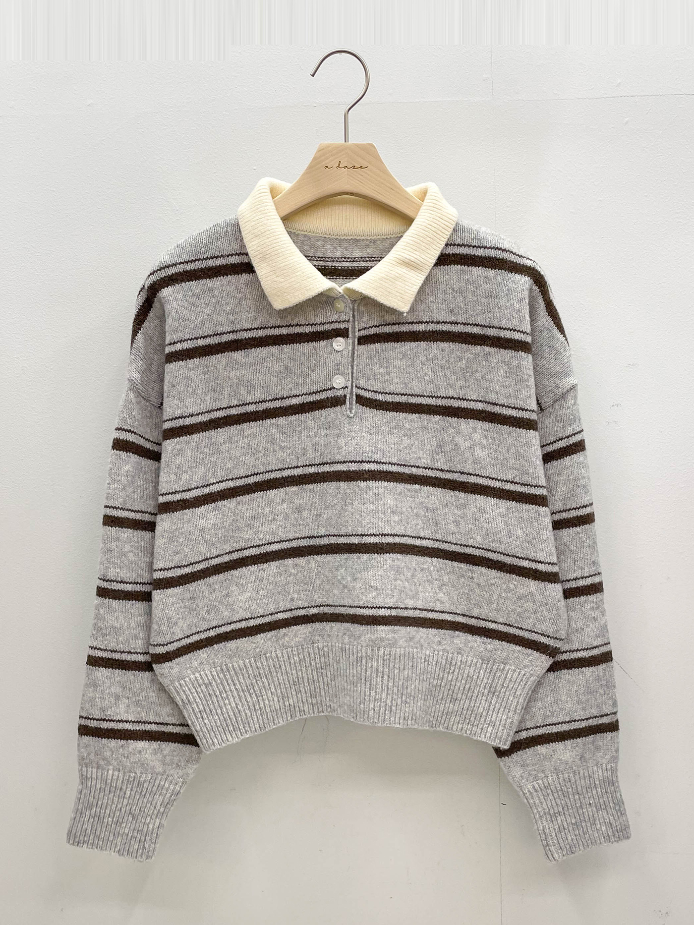 ボタンカラーボーダー配色ニット | 詳細画像15