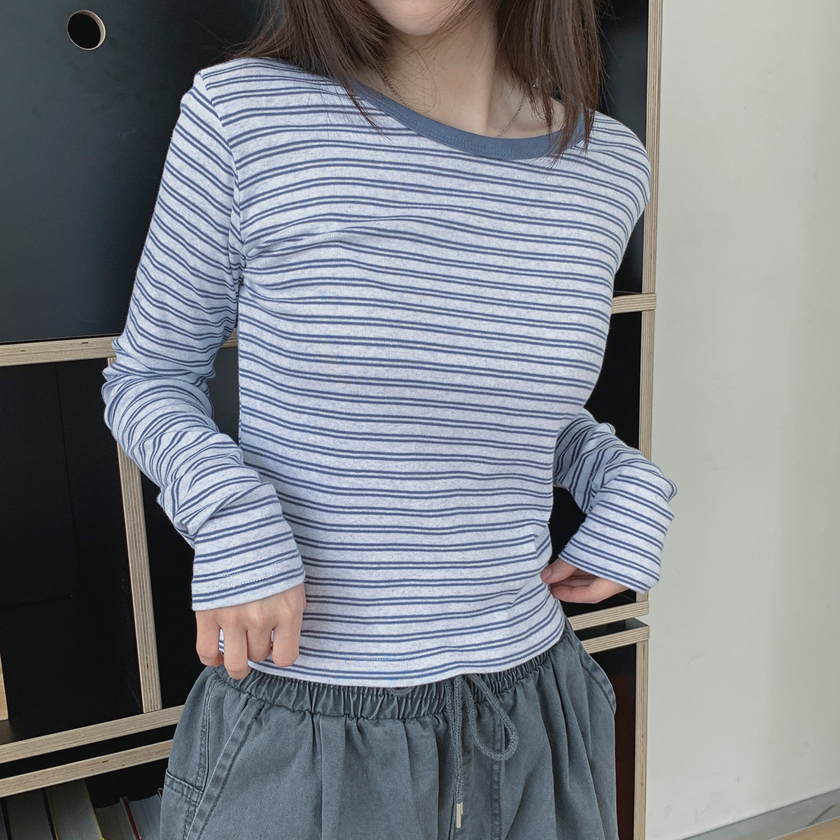 長袖ラウンドネックボーダー配色Tシャツ | レディースファッション通販