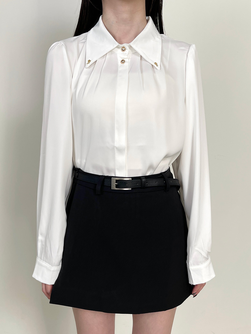 サテンボタンブラウス | 詳細画像5