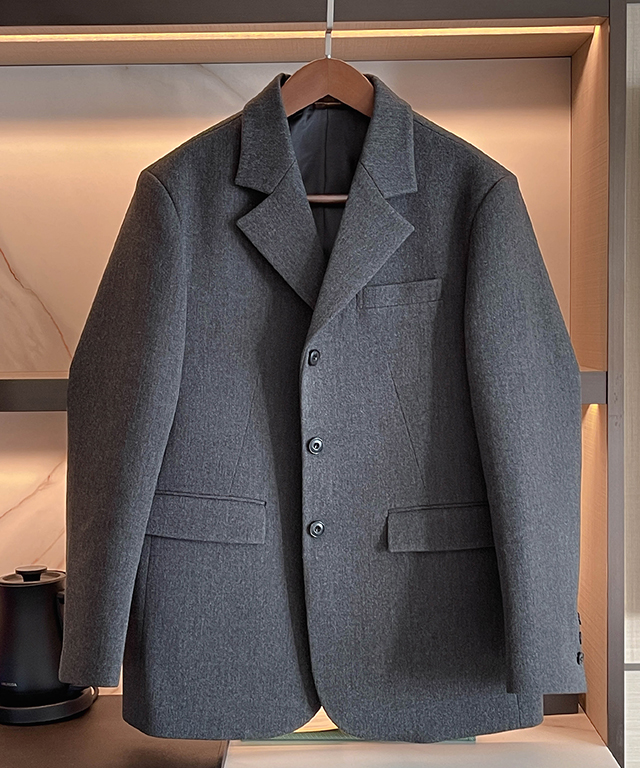 ウール混長袖カラーポケットボタンジャケット | レディース