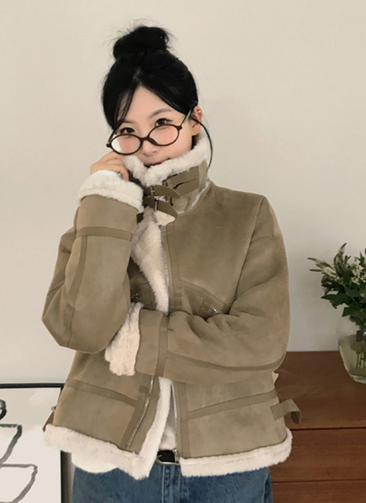ファー裏地スエード調ジップアップハイネックバックルジャケット