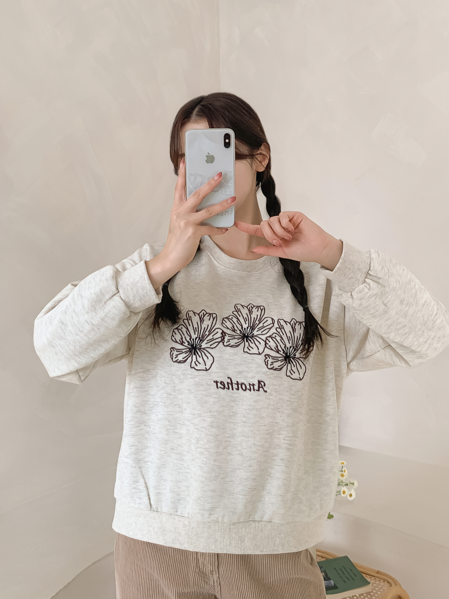 起毛裏地ラウンドネックルーズ長袖刺繍スウェット | 詳細画像31