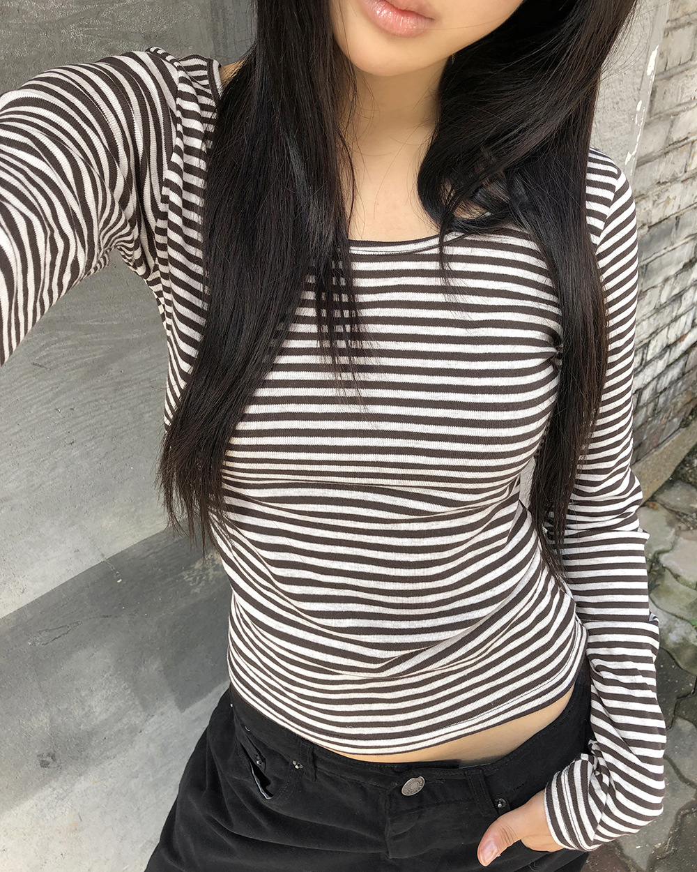 ラウンドネックスリムボーダーTシャツ | レディースファッション通販